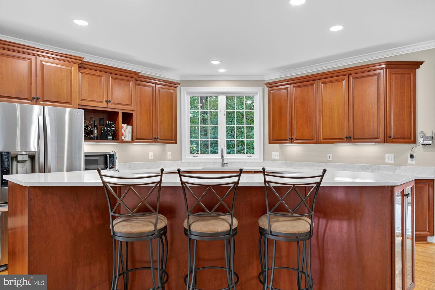 11689 HEINZ CT, OAKTON, Virginia 22124, 5 Bedrooms Bedrooms, ,4 BathroomsBathrooms,Residential,For sale,11689 HEINZ CT,VAFX2268998 MLS # VAFX2268998