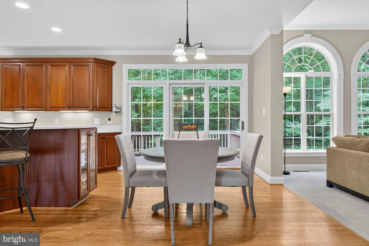 11689 HEINZ CT, OAKTON, Virginia 22124, 5 Bedrooms Bedrooms, ,4 BathroomsBathrooms,Residential,For sale,11689 HEINZ CT,VAFX2268998 MLS # VAFX2268998