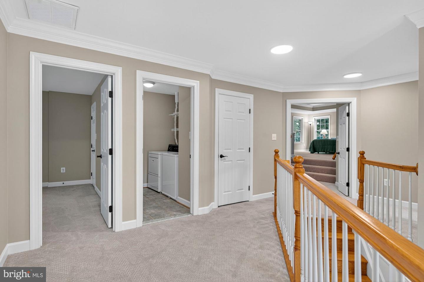 11689 HEINZ CT, OAKTON, Virginia 22124, 5 Bedrooms Bedrooms, ,4 BathroomsBathrooms,Residential,For sale,11689 HEINZ CT,VAFX2268998 MLS # VAFX2268998