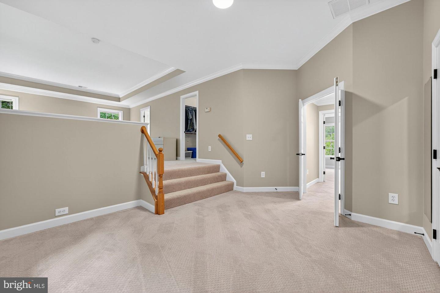 11689 HEINZ CT, OAKTON, Virginia 22124, 5 Bedrooms Bedrooms, ,4 BathroomsBathrooms,Residential,For sale,11689 HEINZ CT,VAFX2268998 MLS # VAFX2268998