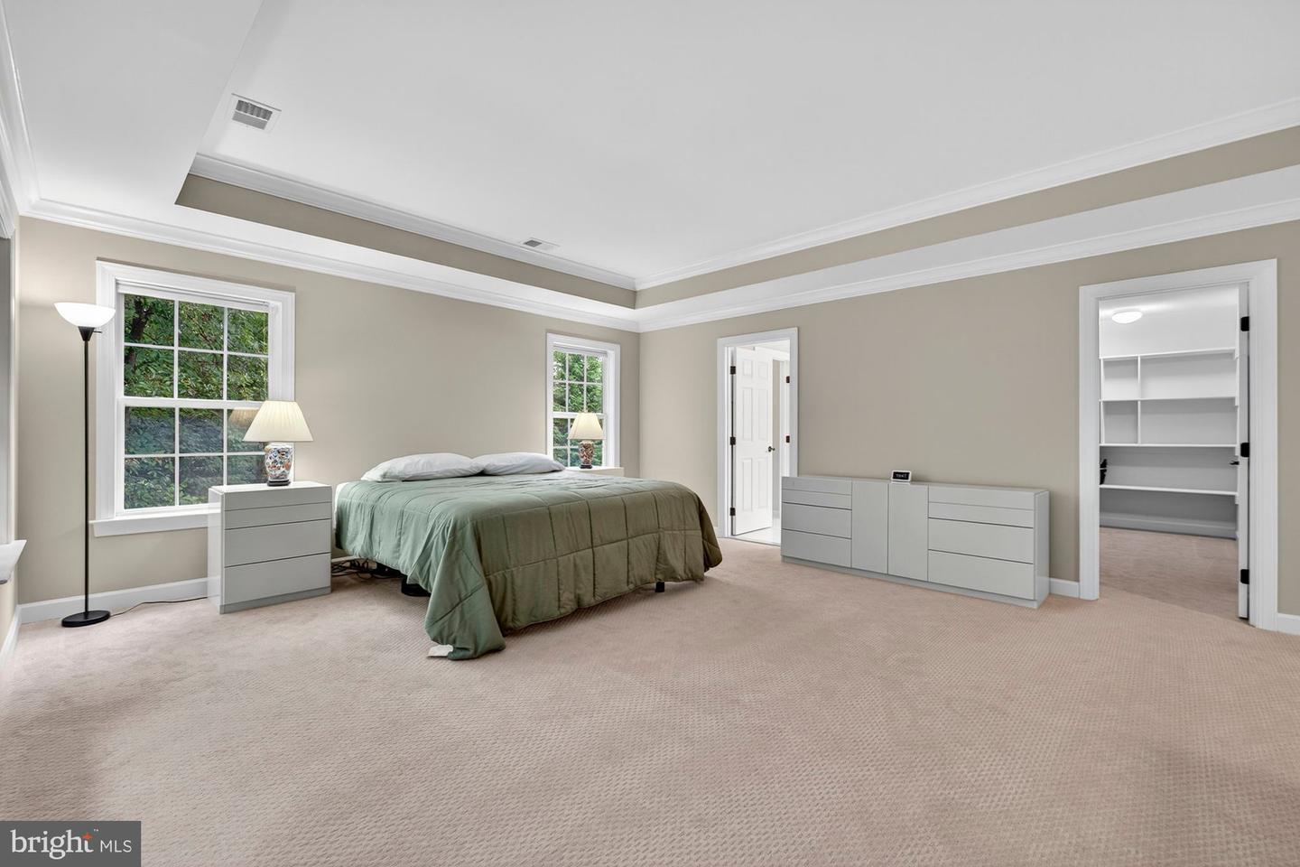 11689 HEINZ CT, OAKTON, Virginia 22124, 5 Bedrooms Bedrooms, ,4 BathroomsBathrooms,Residential,For sale,11689 HEINZ CT,VAFX2268998 MLS # VAFX2268998