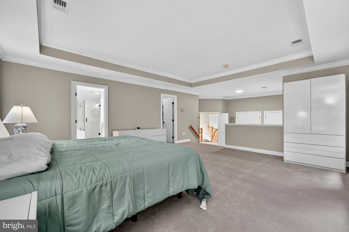 11689 HEINZ CT, OAKTON, Virginia 22124, 5 Bedrooms Bedrooms, ,4 BathroomsBathrooms,Residential,For sale,11689 HEINZ CT,VAFX2268998 MLS # VAFX2268998