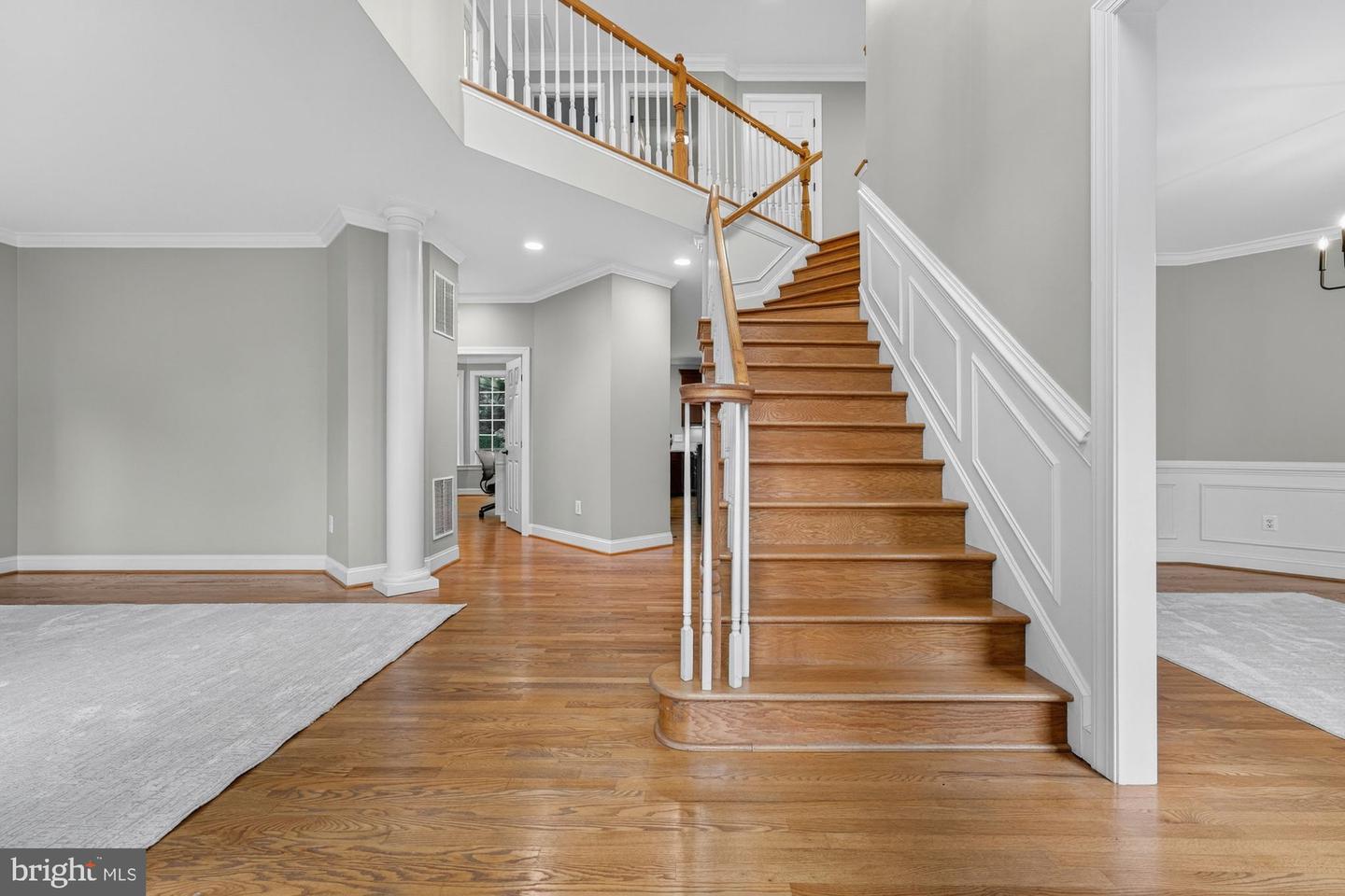 11689 HEINZ CT, OAKTON, Virginia 22124, 5 Bedrooms Bedrooms, ,4 BathroomsBathrooms,Residential,For sale,11689 HEINZ CT,VAFX2268998 MLS # VAFX2268998