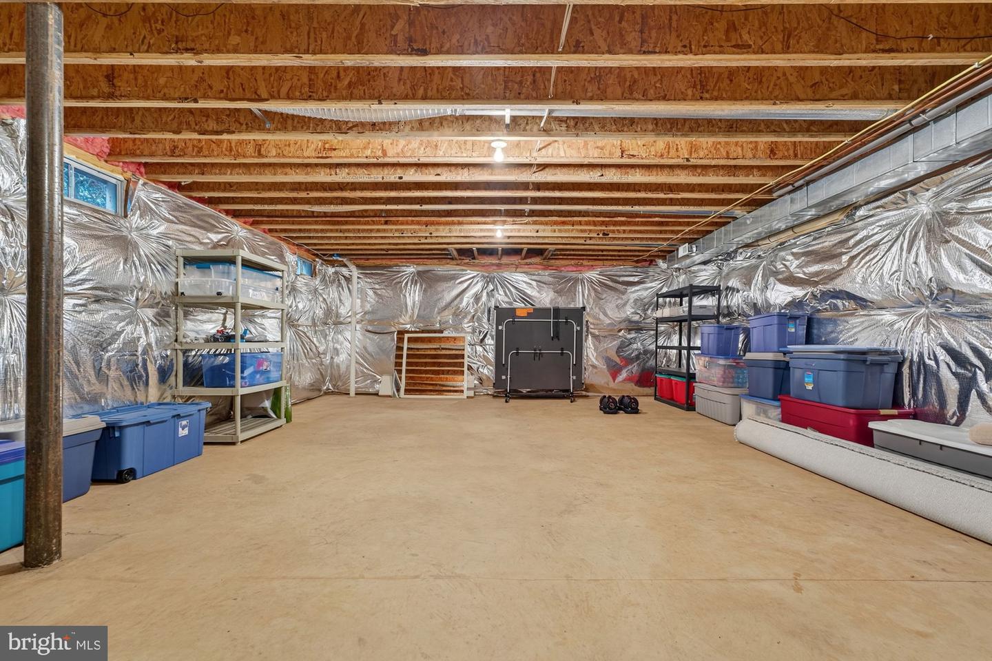 11689 HEINZ CT, OAKTON, Virginia 22124, 5 Bedrooms Bedrooms, ,4 BathroomsBathrooms,Residential,For sale,11689 HEINZ CT,VAFX2268998 MLS # VAFX2268998