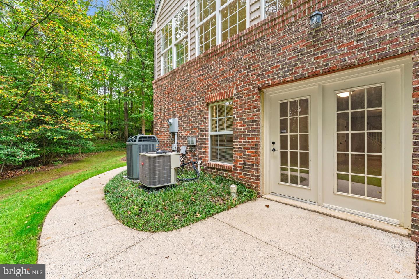 11689 HEINZ CT, OAKTON, Virginia 22124, 5 Bedrooms Bedrooms, ,4 BathroomsBathrooms,Residential,For sale,11689 HEINZ CT,VAFX2268998 MLS # VAFX2268998