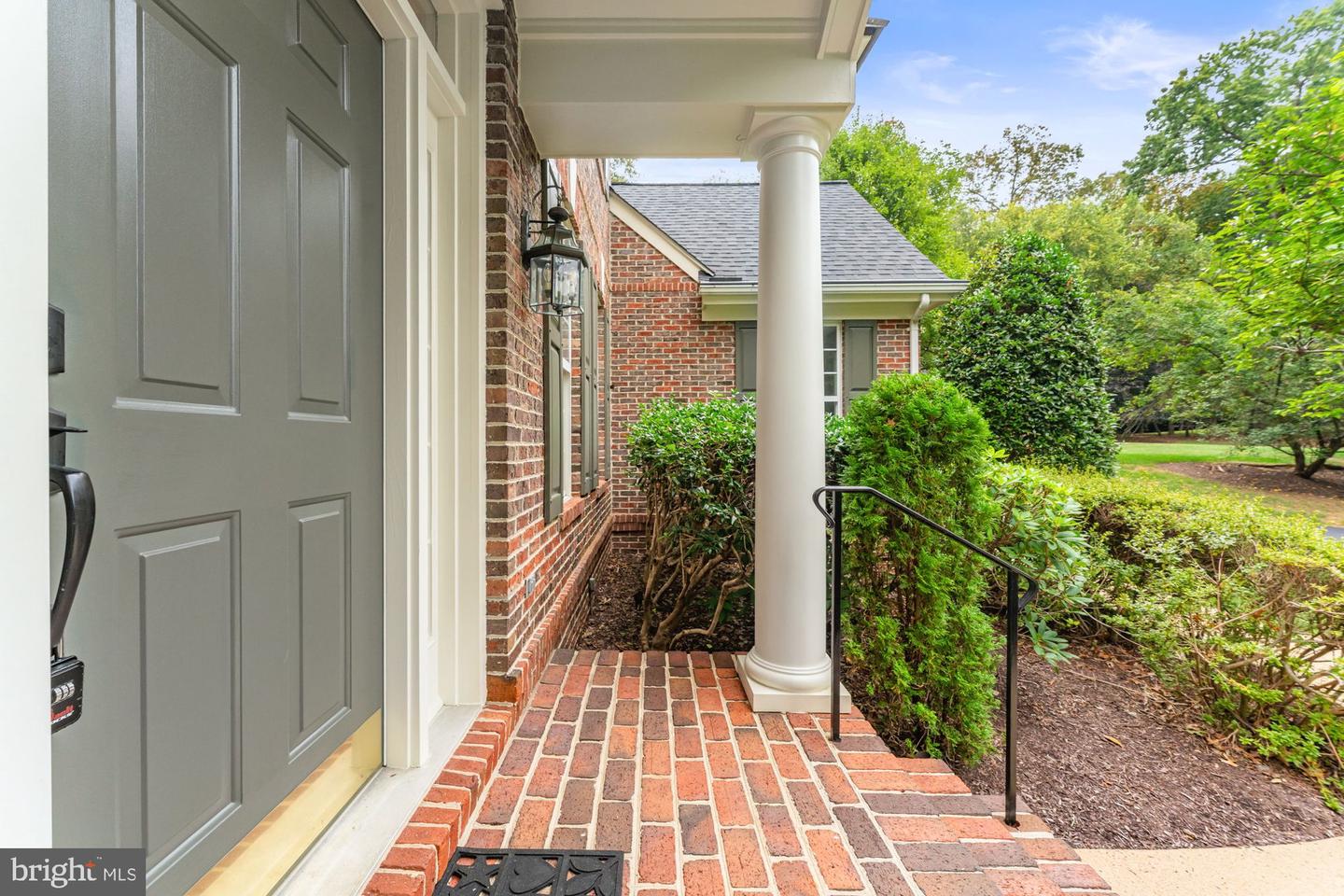 11689 HEINZ CT, OAKTON, Virginia 22124, 5 Bedrooms Bedrooms, ,4 BathroomsBathrooms,Residential,For sale,11689 HEINZ CT,VAFX2268998 MLS # VAFX2268998