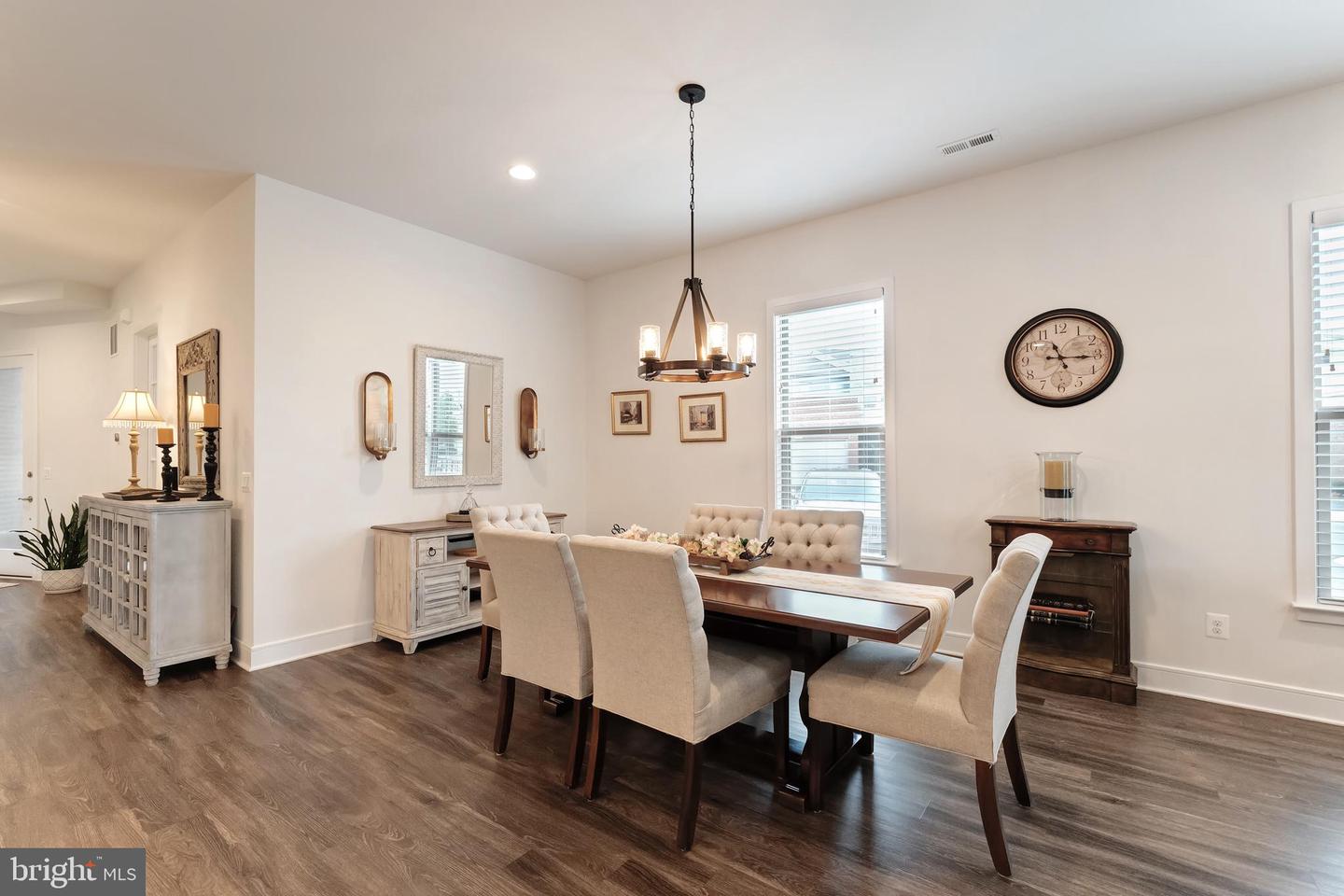 42788 MACBETH TER, ASHBURN, Virginia 20148, 3 Bedrooms Bedrooms, ,2 BathroomsBathrooms,Residential,For sale,42788 MACBETH TER,VALO2107498 MLS # VALO2107498