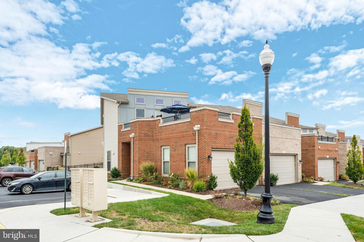 42788 MACBETH TER, ASHBURN, Virginia 20148, 3 Bedrooms Bedrooms, ,2 BathroomsBathrooms,Residential,For sale,42788 MACBETH TER,VALO2107498 MLS # VALO2107498