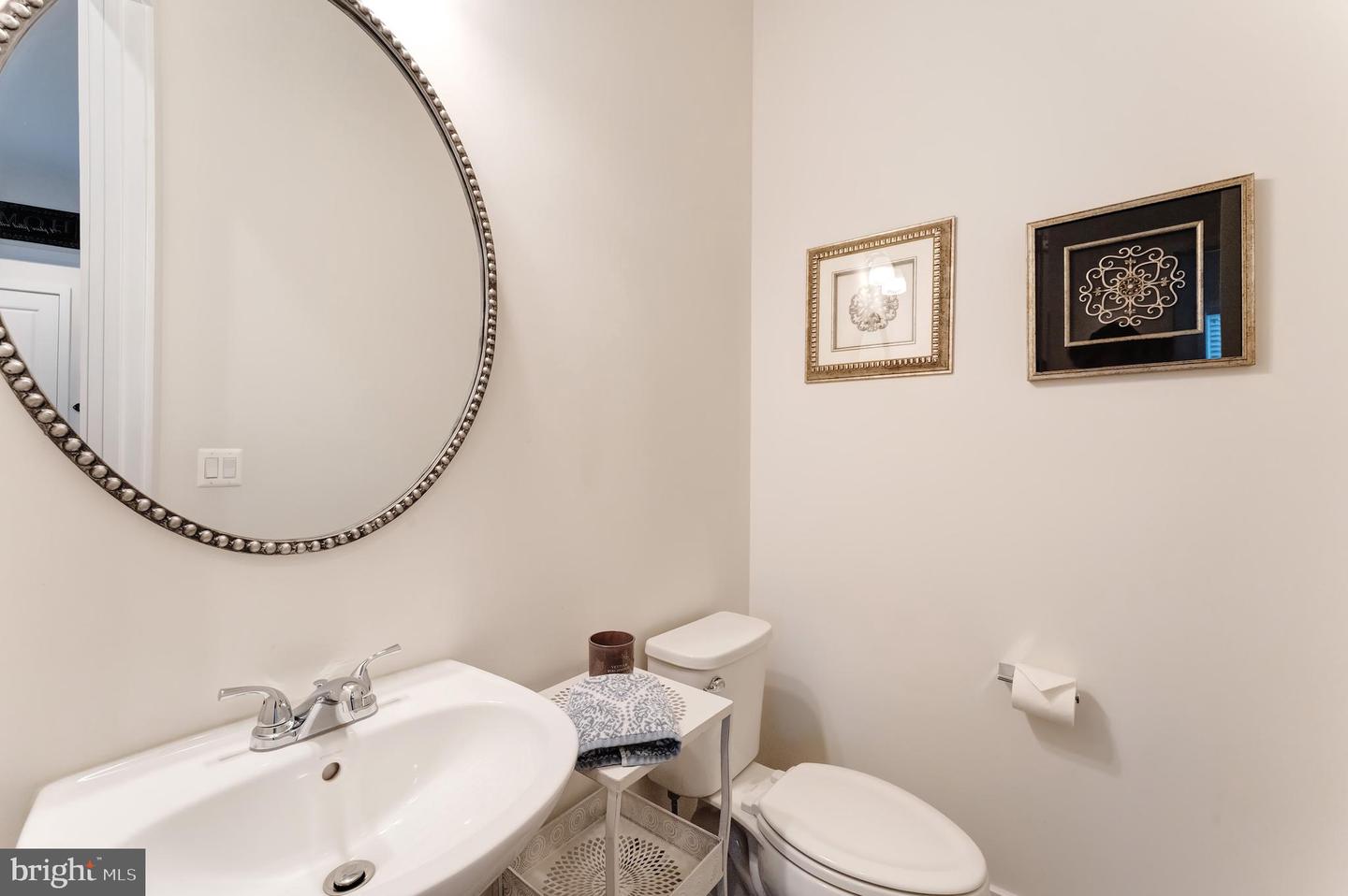 42788 MACBETH TER, ASHBURN, Virginia 20148, 3 Bedrooms Bedrooms, ,2 BathroomsBathrooms,Residential,For sale,42788 MACBETH TER,VALO2107498 MLS # VALO2107498