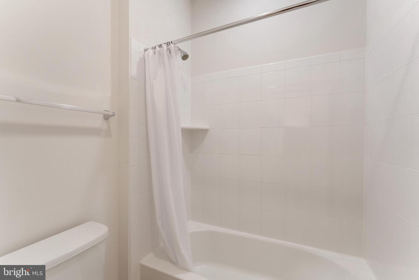 42788 MACBETH TER, ASHBURN, Virginia 20148, 3 Bedrooms Bedrooms, ,2 BathroomsBathrooms,Residential,For sale,42788 MACBETH TER,VALO2107498 MLS # VALO2107498