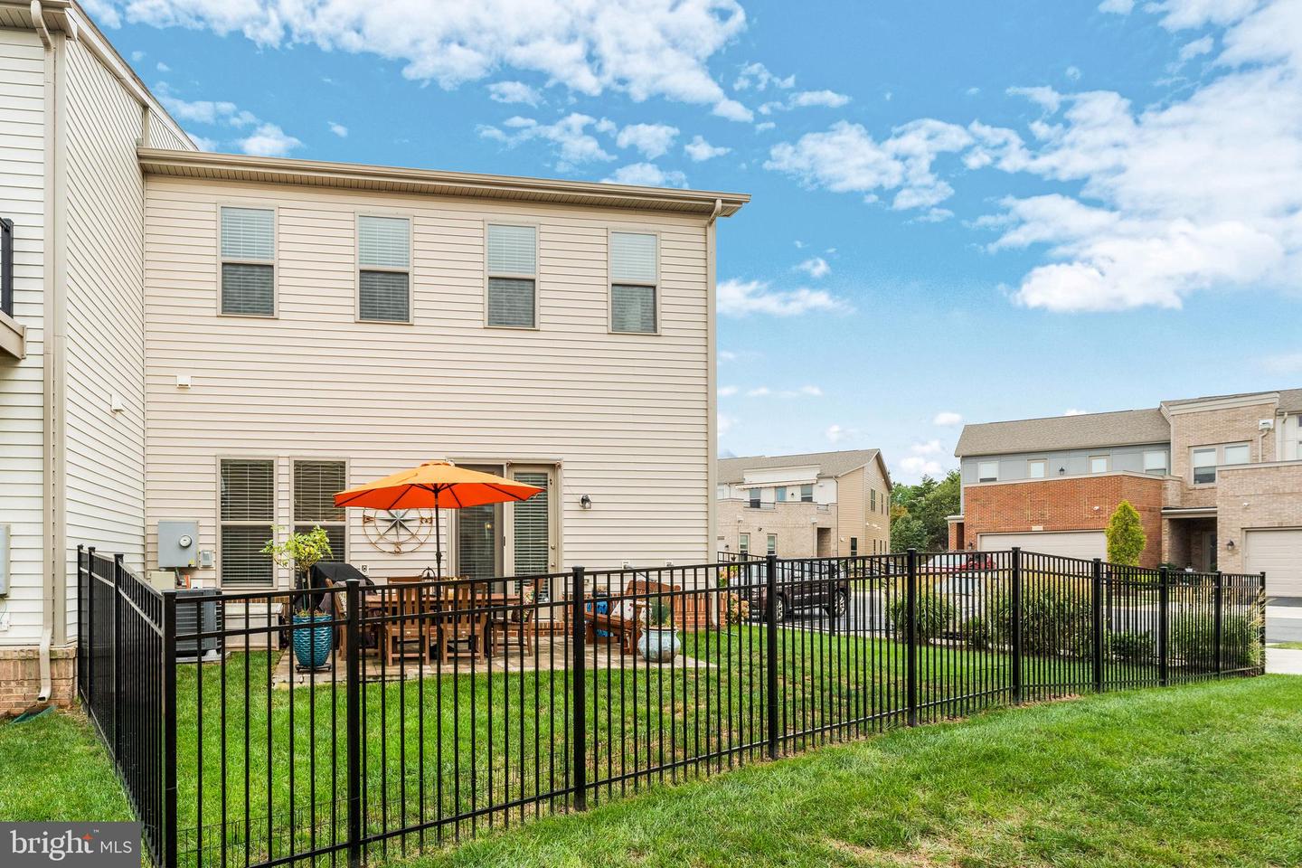 42788 MACBETH TER, ASHBURN, Virginia 20148, 3 Bedrooms Bedrooms, ,2 BathroomsBathrooms,Residential,For sale,42788 MACBETH TER,VALO2107498 MLS # VALO2107498