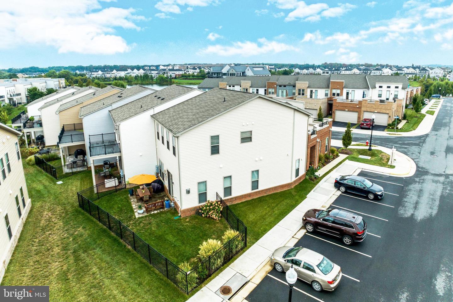 42788 MACBETH TER, ASHBURN, Virginia 20148, 3 Bedrooms Bedrooms, ,2 BathroomsBathrooms,Residential,For sale,42788 MACBETH TER,VALO2107498 MLS # VALO2107498