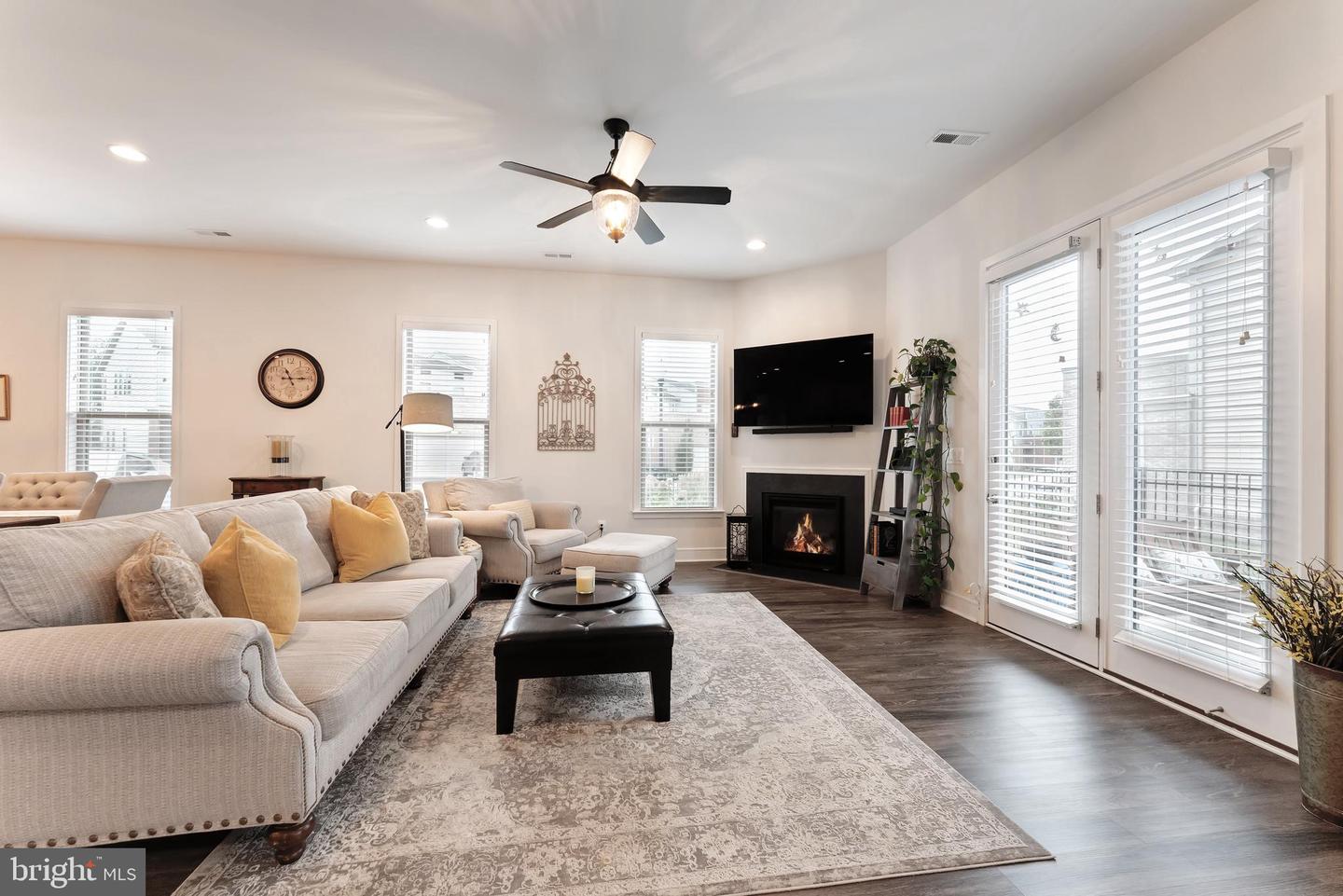 42788 MACBETH TER, ASHBURN, Virginia 20148, 3 Bedrooms Bedrooms, ,2 BathroomsBathrooms,Residential,For sale,42788 MACBETH TER,VALO2107498 MLS # VALO2107498