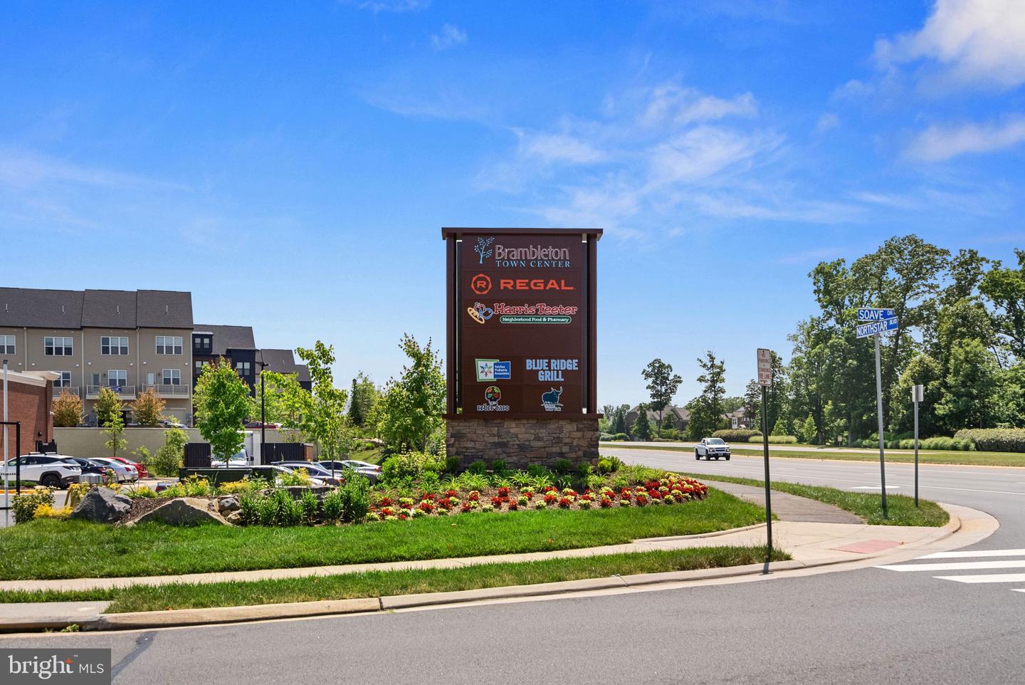 23630 HAVELOCK WALK TER #405, ASHBURN, Virginia 20148, 2 Bedrooms Bedrooms, ,2 BathroomsBathrooms,Residential,For sale,23630 HAVELOCK WALK TER #405,VALO2107510 MLS # VALO2107510