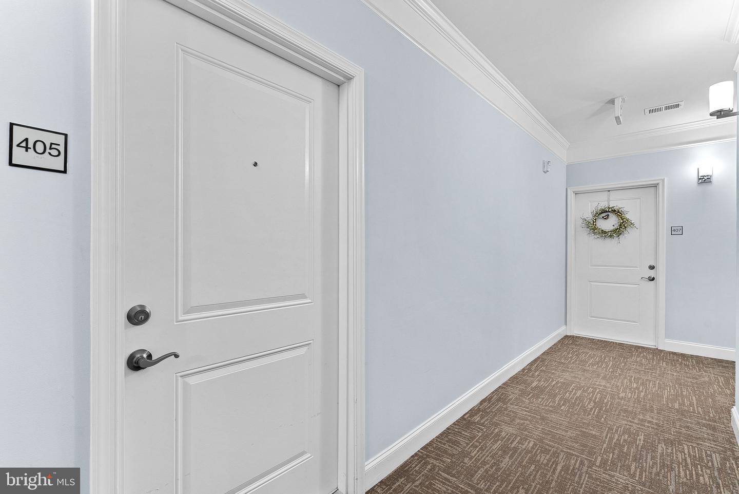 23630 HAVELOCK WALK TER #405, ASHBURN, Virginia 20148, 2 Bedrooms Bedrooms, ,2 BathroomsBathrooms,Residential,For sale,23630 HAVELOCK WALK TER #405,VALO2107510 MLS # VALO2107510