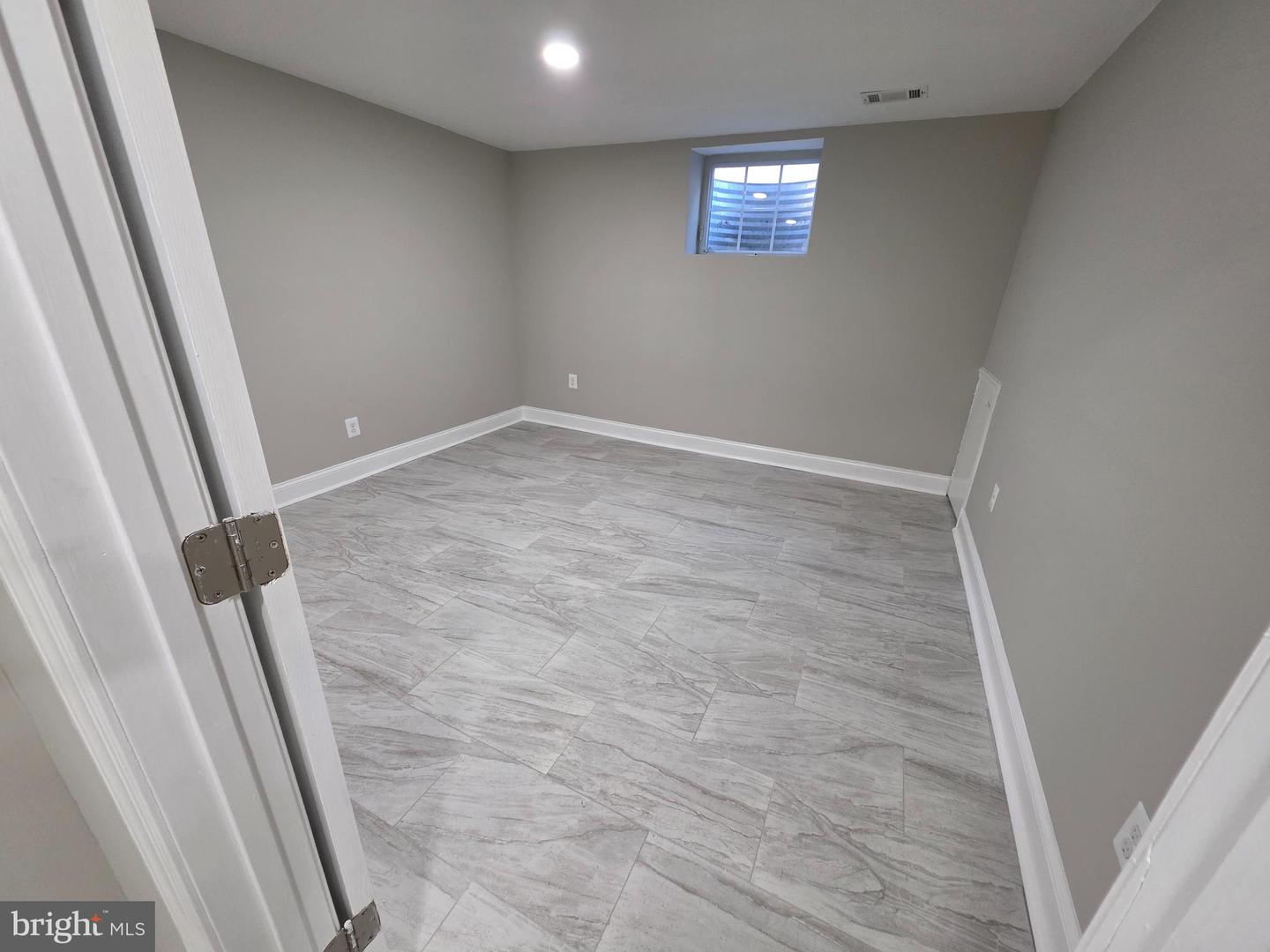 6724 WESTLAWN DR, FALLS CHURCH, Virginia 22042, 6 Bedrooms Bedrooms, ,4 BathroomsBathrooms,Residential,For sale,6724 WESTLAWN DR,VAFX2269006 MLS # VAFX2269006