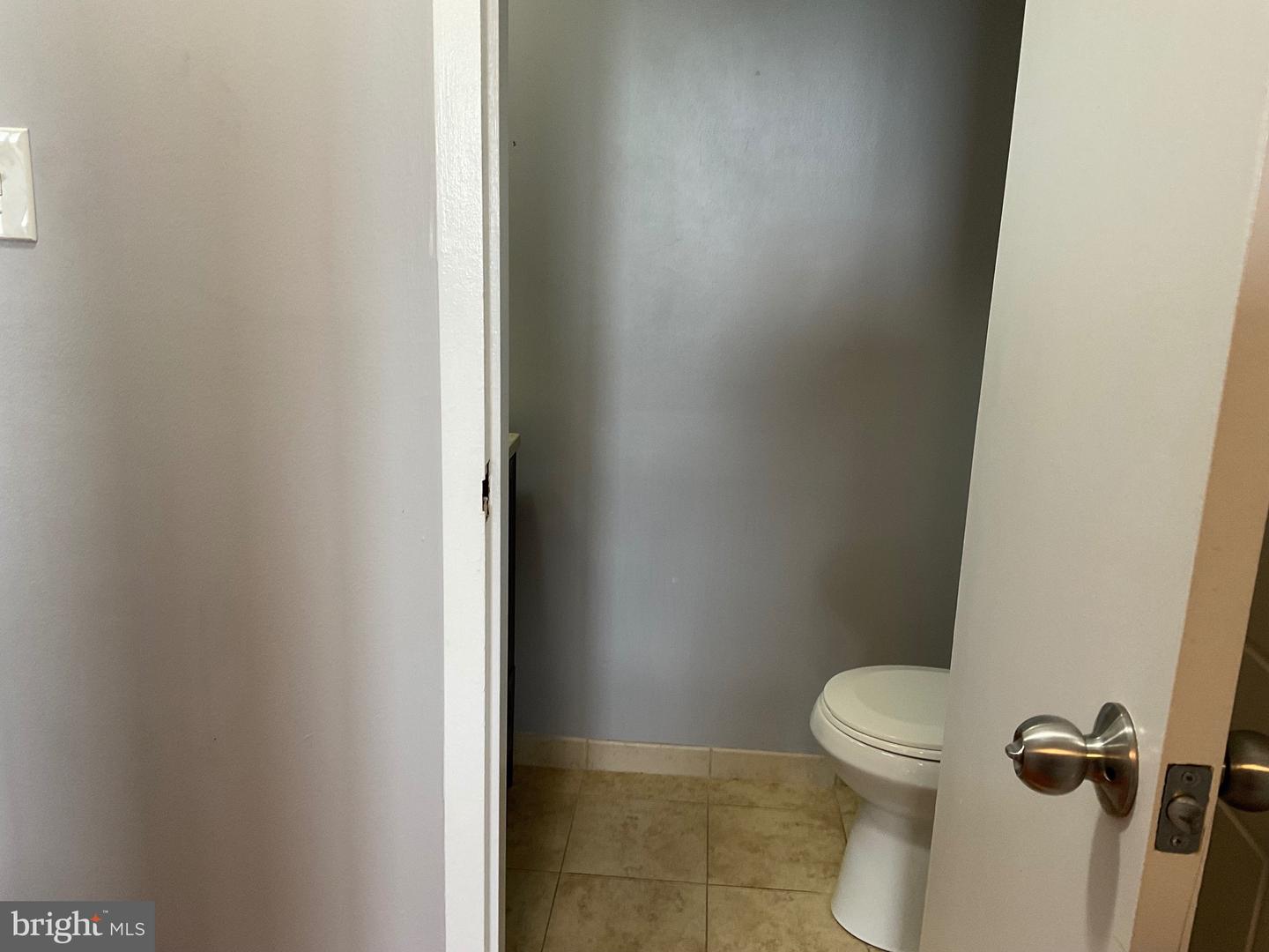 301 N BEAUREGARD ST #1114, ALEXANDRIA, Virginia 22312, 1 Bedroom Bedrooms, ,1 BathroomBathrooms,Residential,For sale,301 N BEAUREGARD ST #1114,VAAX2050120 MLS # VAAX2050120