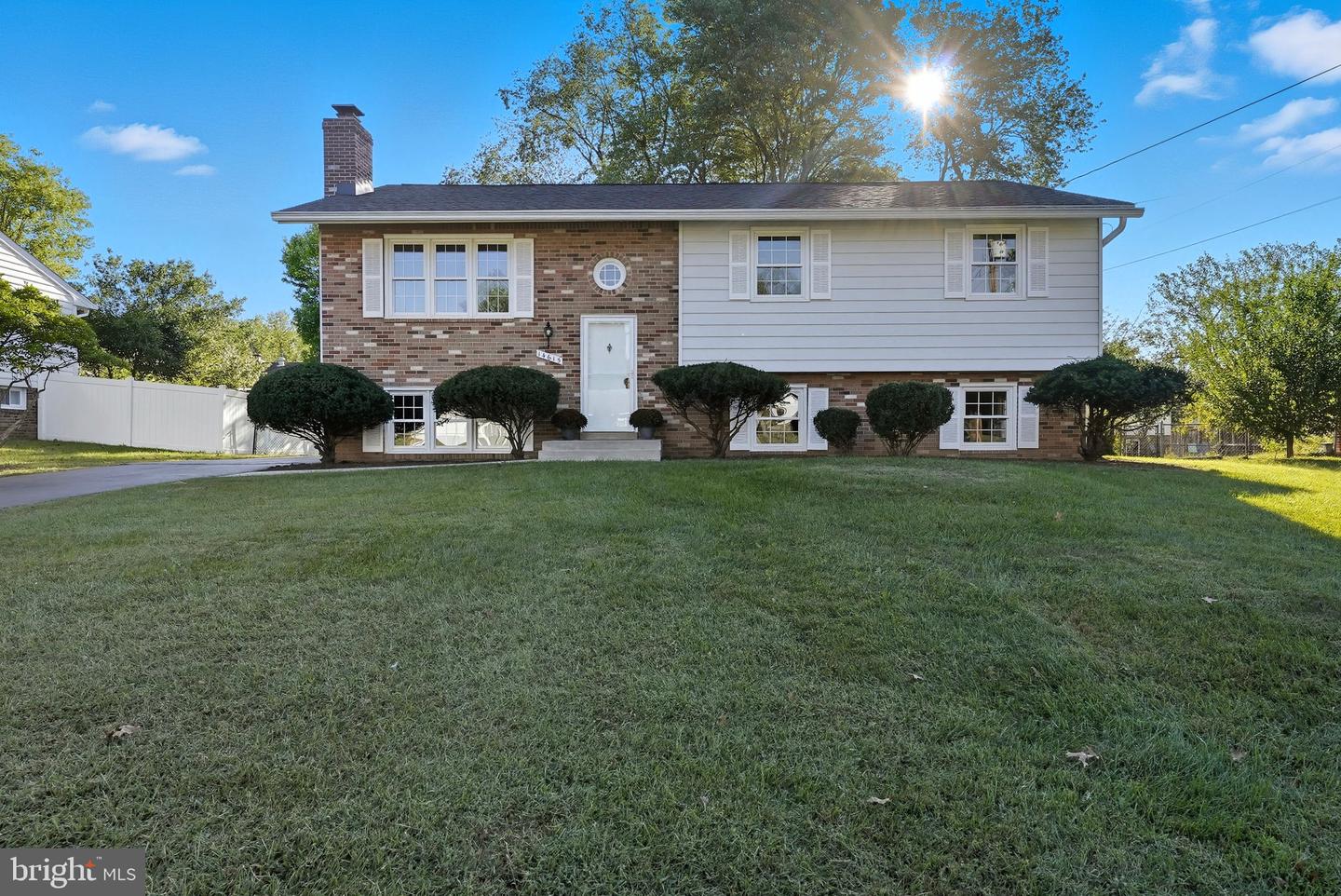 14615 BAUGHER DR, CENTREVILLE, Virginia 20120, 3 Bedrooms Bedrooms, ,2 BathroomsBathrooms,Residential,For sale,14615 BAUGHER DR,VAFX2269156 MLS # VAFX2269156