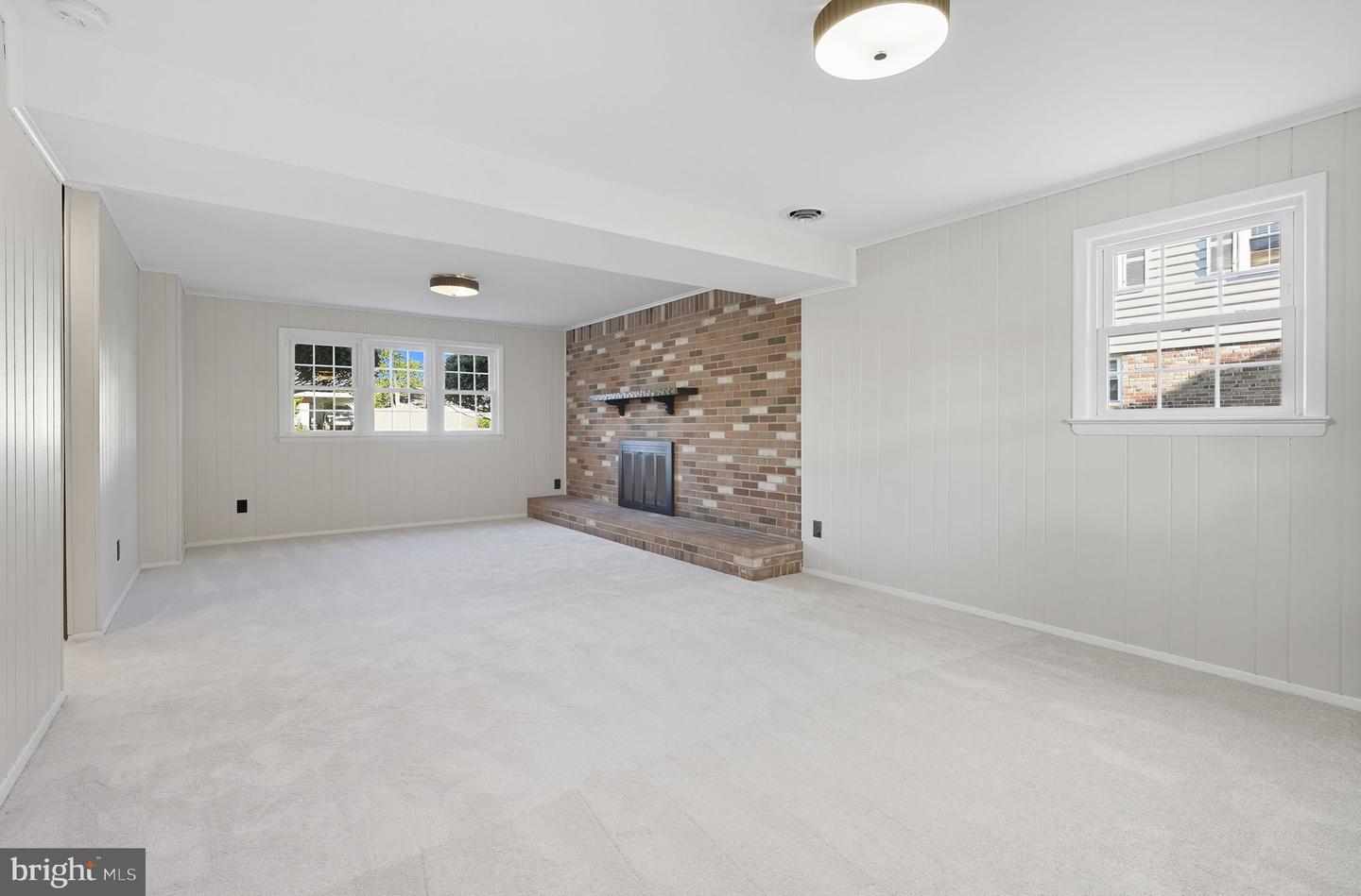 14615 BAUGHER DR, CENTREVILLE, Virginia 20120, 3 Bedrooms Bedrooms, ,2 BathroomsBathrooms,Residential,For sale,14615 BAUGHER DR,VAFX2269156 MLS # VAFX2269156