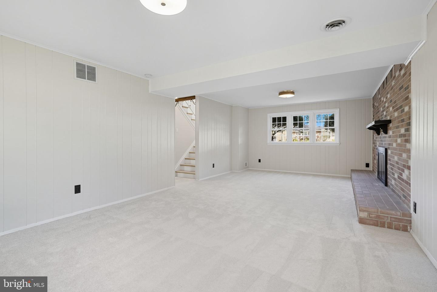 14615 BAUGHER DR, CENTREVILLE, Virginia 20120, 3 Bedrooms Bedrooms, ,2 BathroomsBathrooms,Residential,For sale,14615 BAUGHER DR,VAFX2269156 MLS # VAFX2269156