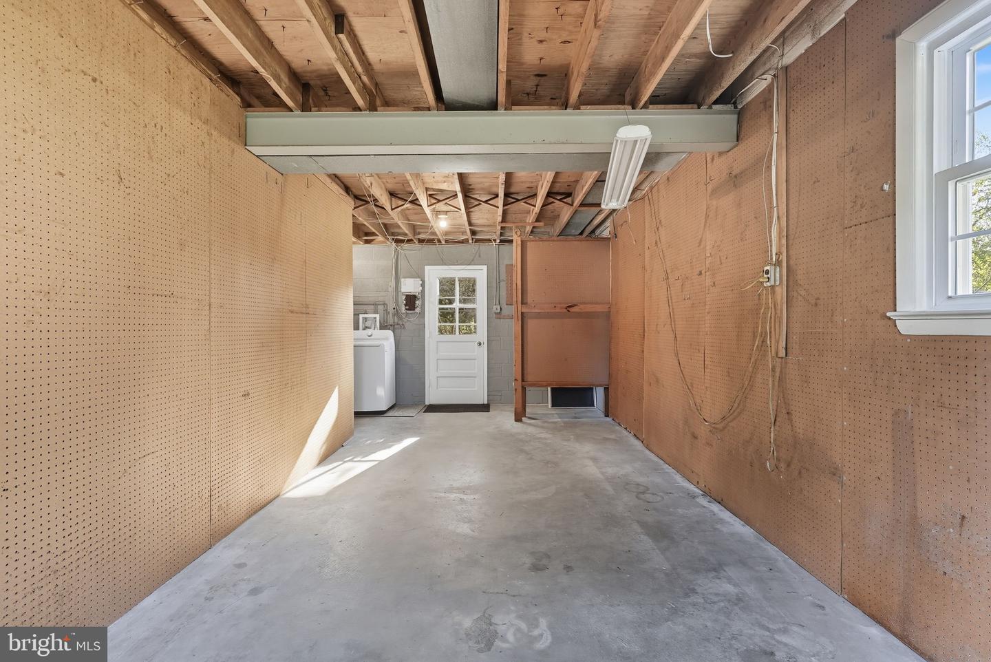 14615 BAUGHER DR, CENTREVILLE, Virginia 20120, 3 Bedrooms Bedrooms, ,2 BathroomsBathrooms,Residential,For sale,14615 BAUGHER DR,VAFX2269156 MLS # VAFX2269156