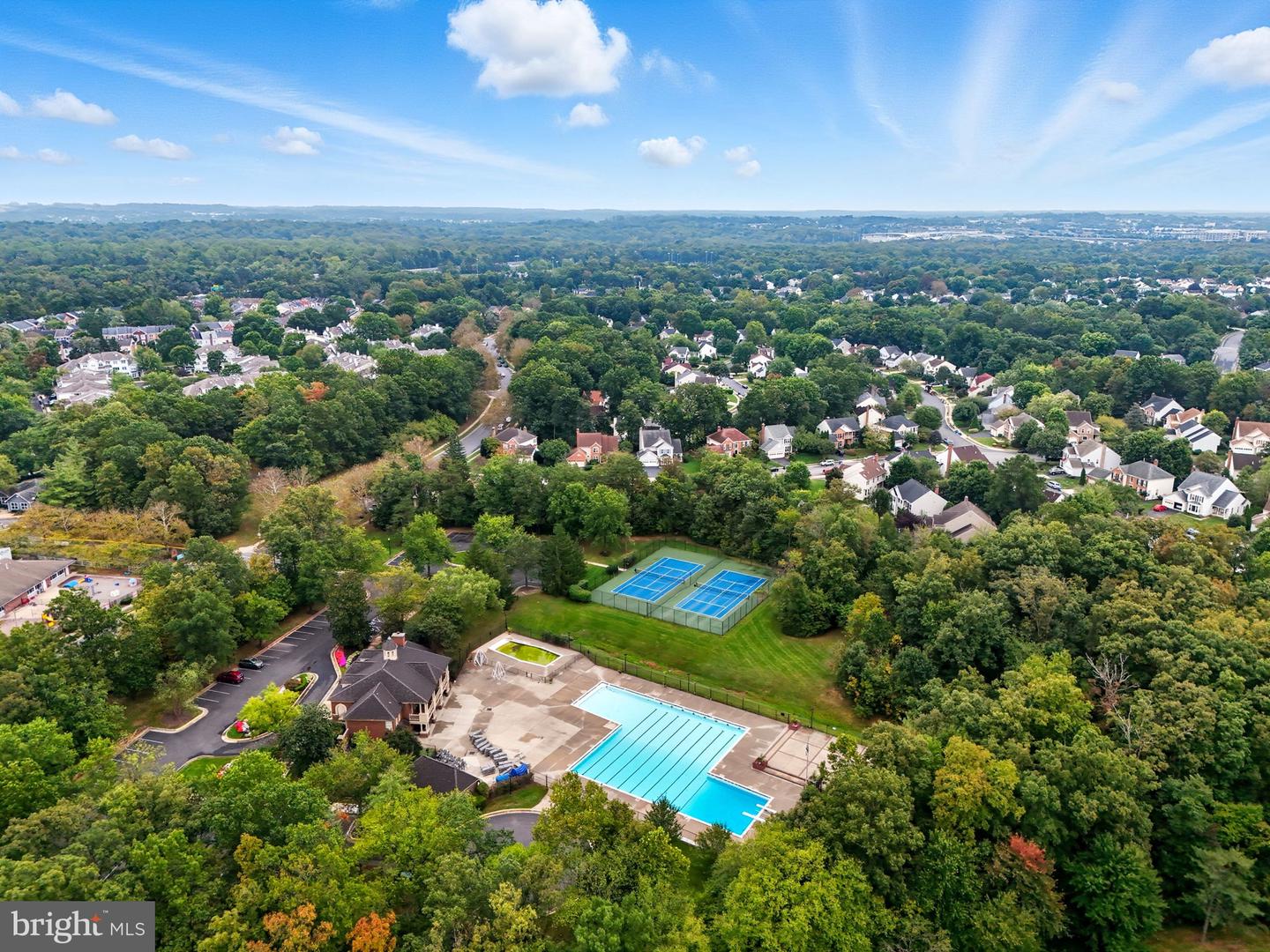 14615 BAUGHER DR, CENTREVILLE, Virginia 20120, 3 Bedrooms Bedrooms, ,2 BathroomsBathrooms,Residential,For sale,14615 BAUGHER DR,VAFX2269156 MLS # VAFX2269156