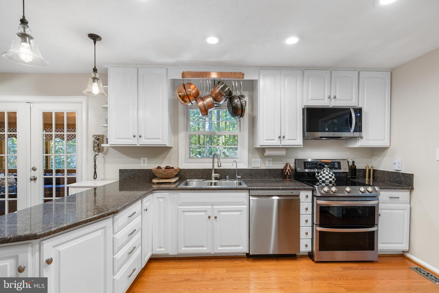 15350 MAYWOOD DR, DUMFRIES, Virginia 22025, 4 Bedrooms Bedrooms, ,2 BathroomsBathrooms,Residential,For sale,15350 MAYWOOD DR,VAPW2104714 MLS # VAPW2104714