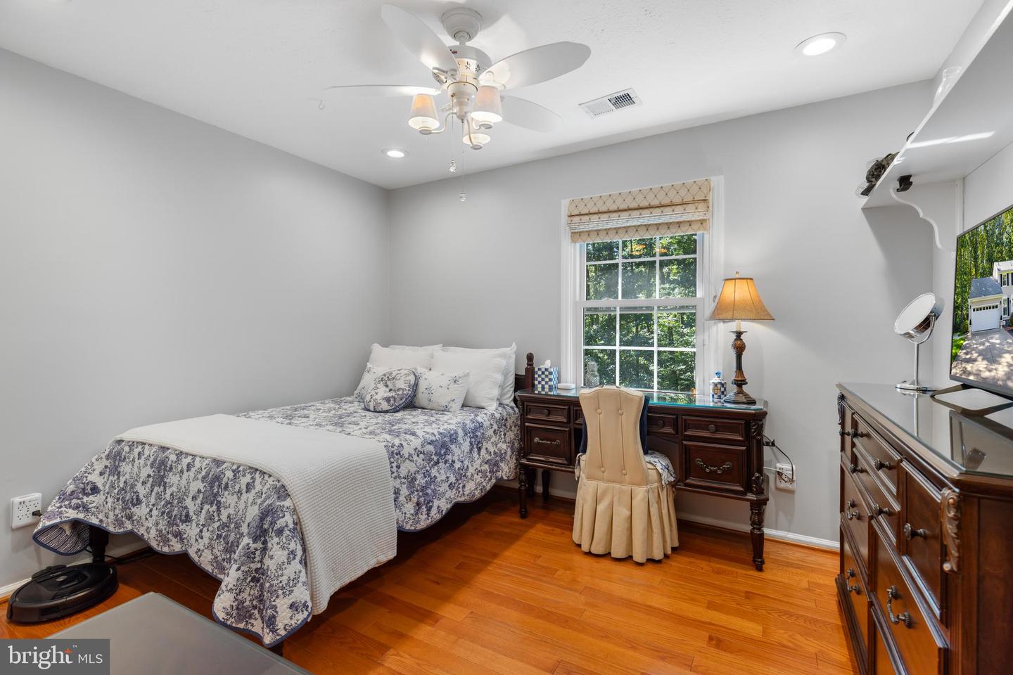 15350 MAYWOOD DR, DUMFRIES, Virginia 22025, 4 Bedrooms Bedrooms, ,2 BathroomsBathrooms,Residential,For sale,15350 MAYWOOD DR,VAPW2104714 MLS # VAPW2104714