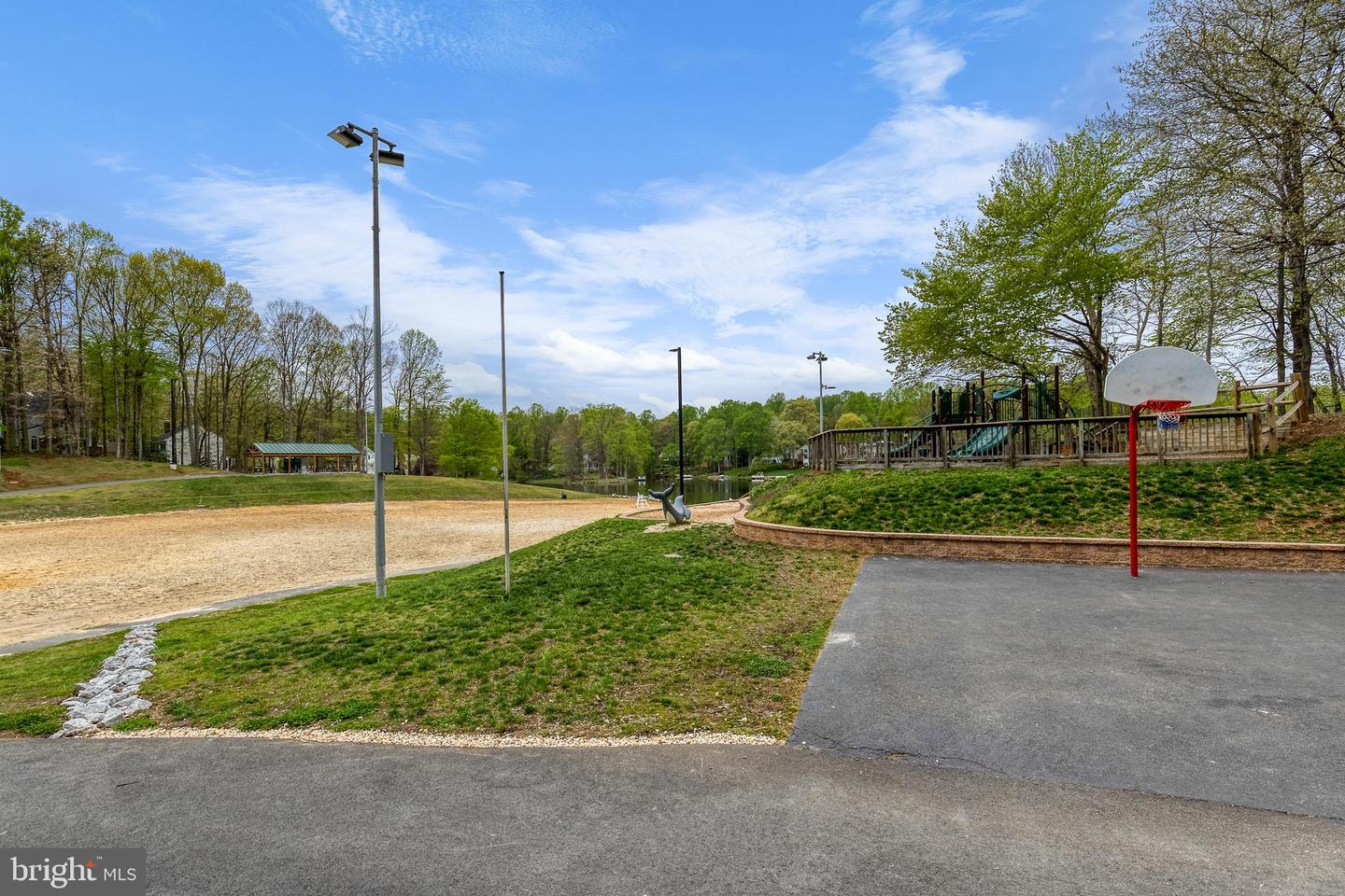 15350 MAYWOOD DR, DUMFRIES, Virginia 22025, 4 Bedrooms Bedrooms, ,2 BathroomsBathrooms,Residential,For sale,15350 MAYWOOD DR,VAPW2104714 MLS # VAPW2104714