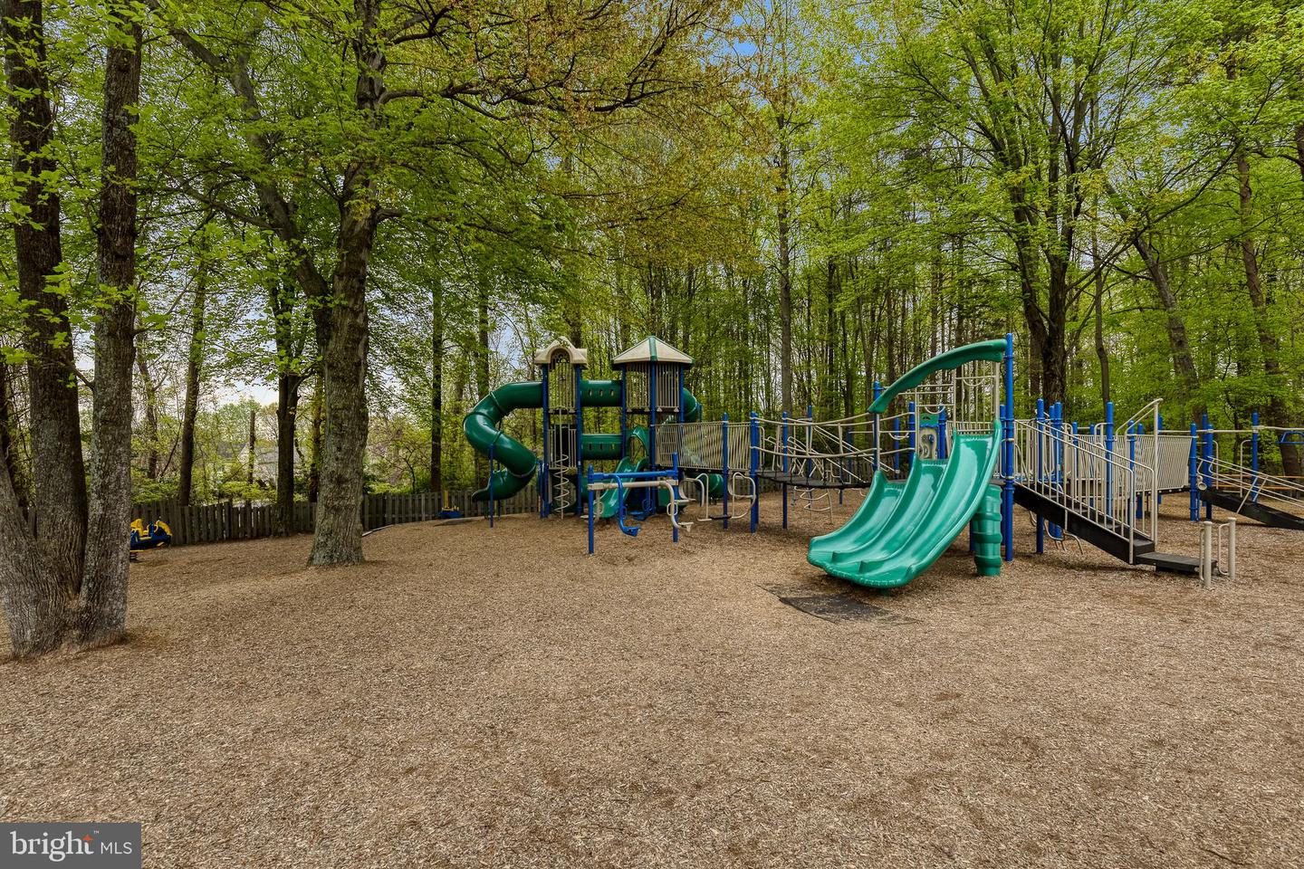 15350 MAYWOOD DR, DUMFRIES, Virginia 22025, 4 Bedrooms Bedrooms, ,2 BathroomsBathrooms,Residential,For sale,15350 MAYWOOD DR,VAPW2104714 MLS # VAPW2104714