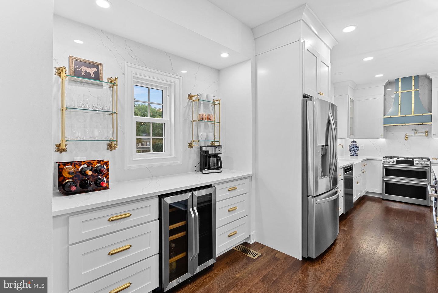 207 LAWNHILL CT SW, LEESBURG, Virginia 20175, 4 Bedrooms Bedrooms, ,3 BathroomsBathrooms,Residential,For sale,207 LAWNHILL CT SW,VALO2107582 MLS # VALO2107582