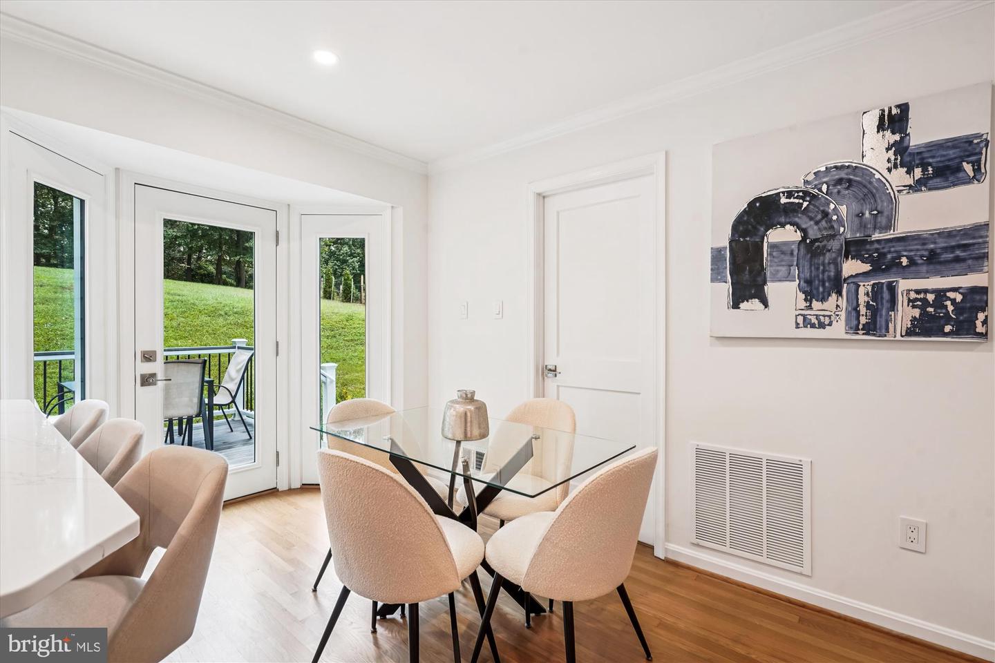 11952 HAWKSBEARD CT, OAKTON, Virginia 22124, 4 Bedrooms Bedrooms, ,2 BathroomsBathrooms,Residential,For sale,11952 HAWKSBEARD CT,VAFX2269138 MLS # VAFX2269138