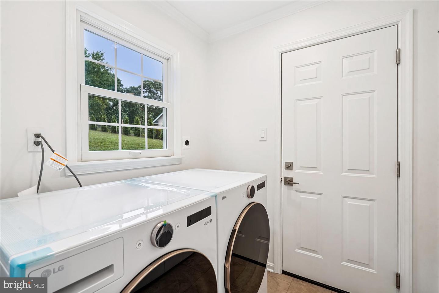11952 HAWKSBEARD CT, OAKTON, Virginia 22124, 4 Bedrooms Bedrooms, ,2 BathroomsBathrooms,Residential,For sale,11952 HAWKSBEARD CT,VAFX2269138 MLS # VAFX2269138