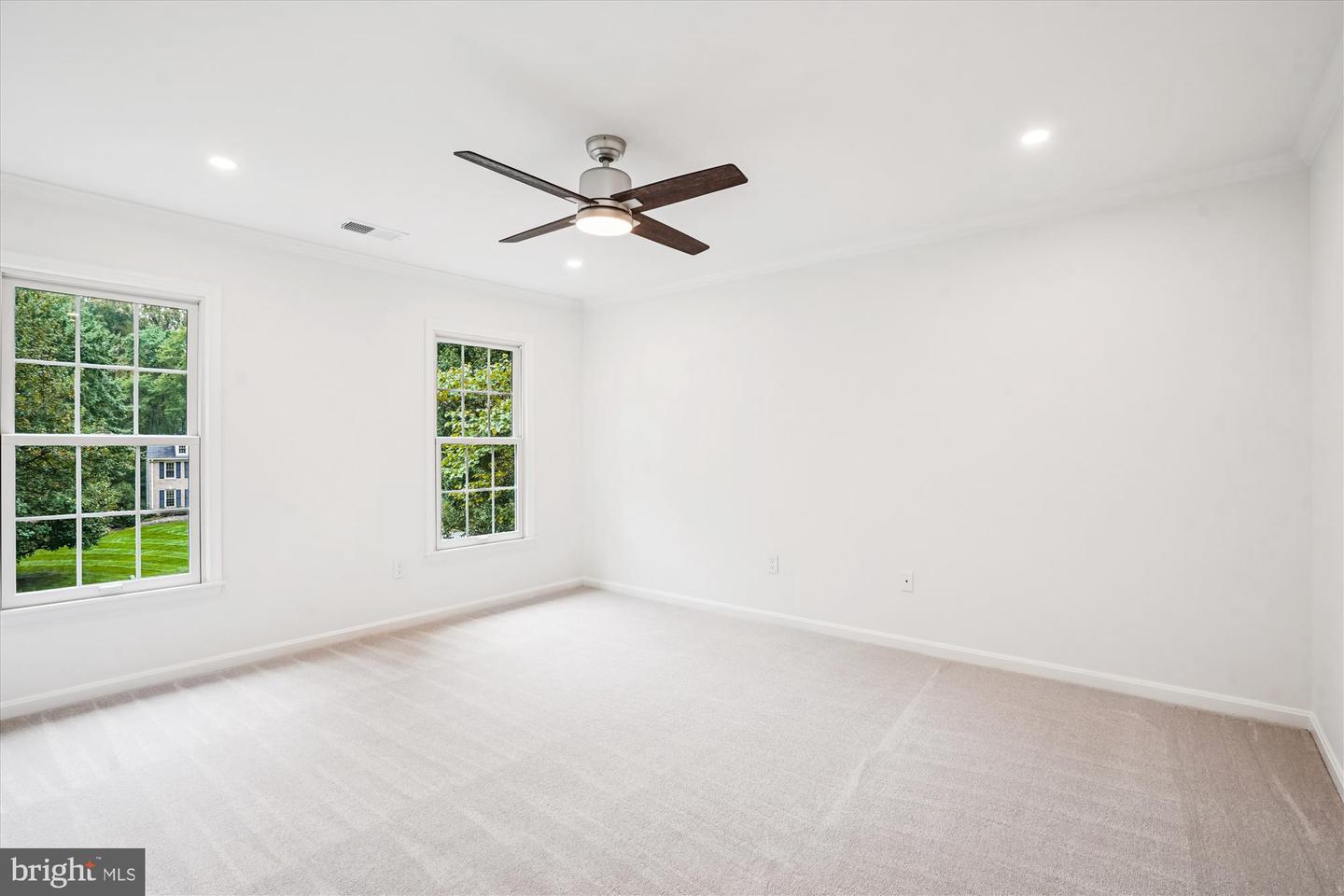 11952 HAWKSBEARD CT, OAKTON, Virginia 22124, 4 Bedrooms Bedrooms, ,2 BathroomsBathrooms,Residential,For sale,11952 HAWKSBEARD CT,VAFX2269138 MLS # VAFX2269138