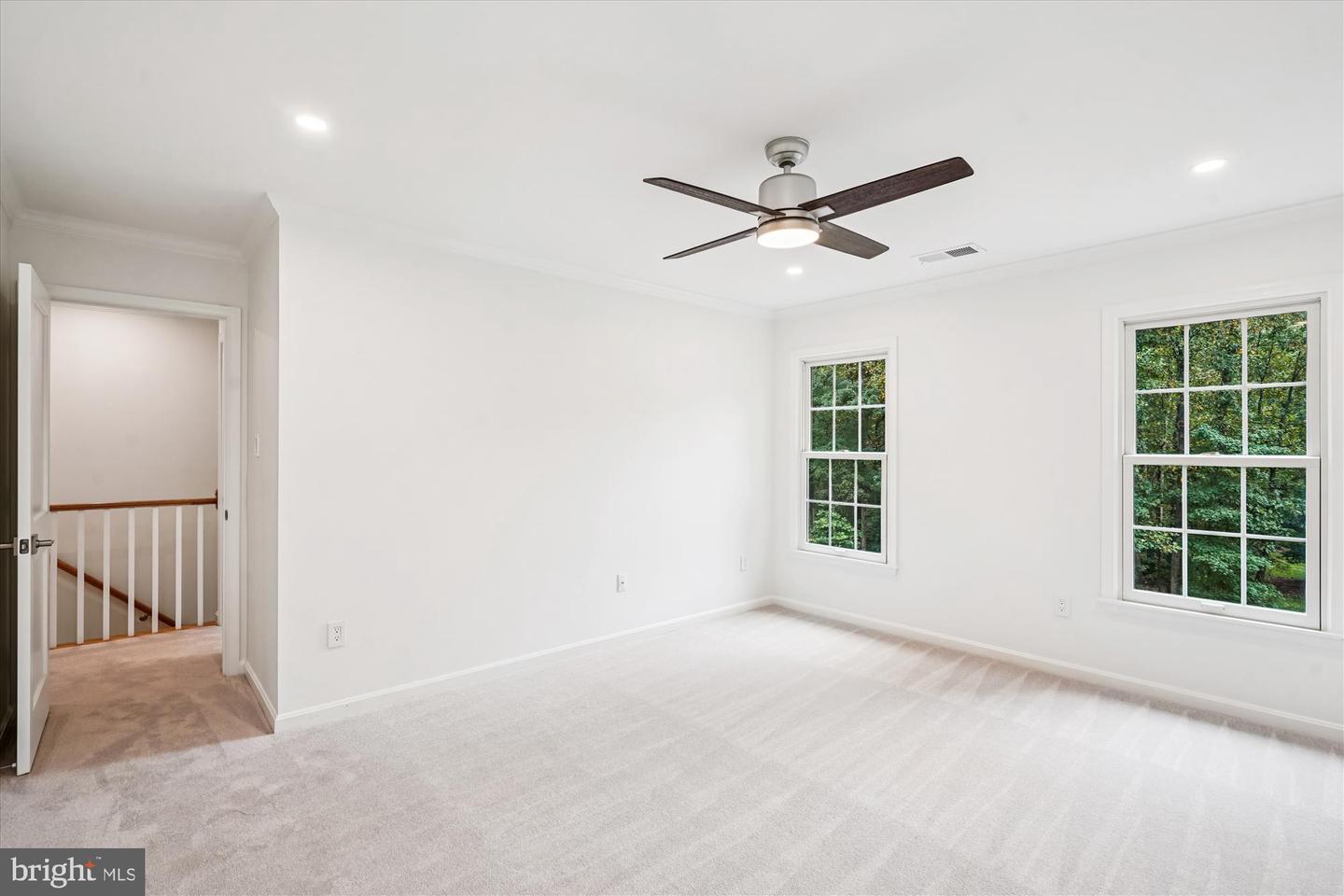 11952 HAWKSBEARD CT, OAKTON, Virginia 22124, 4 Bedrooms Bedrooms, ,2 BathroomsBathrooms,Residential,For sale,11952 HAWKSBEARD CT,VAFX2269138 MLS # VAFX2269138