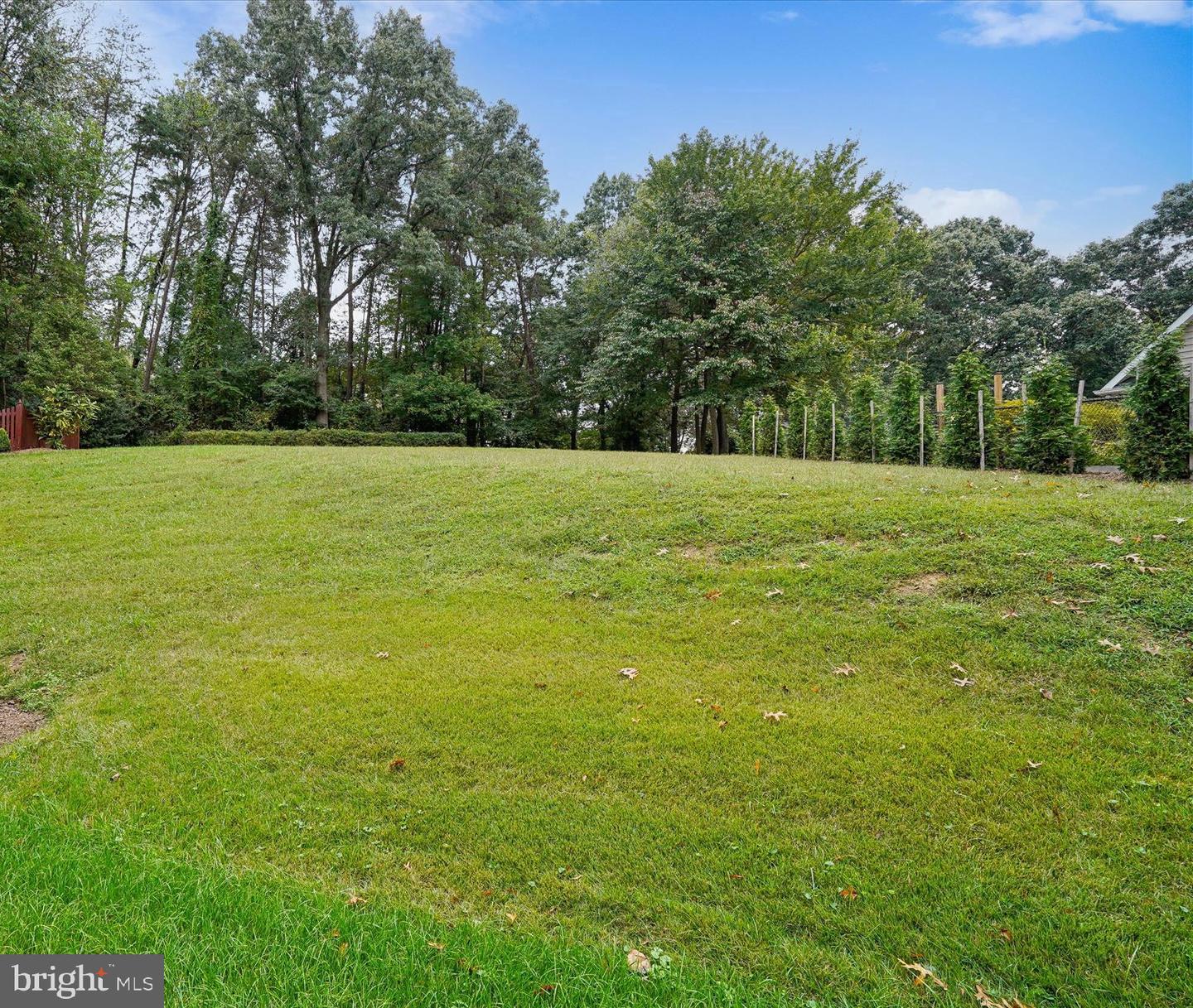11952 HAWKSBEARD CT, OAKTON, Virginia 22124, 4 Bedrooms Bedrooms, ,2 BathroomsBathrooms,Residential,For sale,11952 HAWKSBEARD CT,VAFX2269138 MLS # VAFX2269138