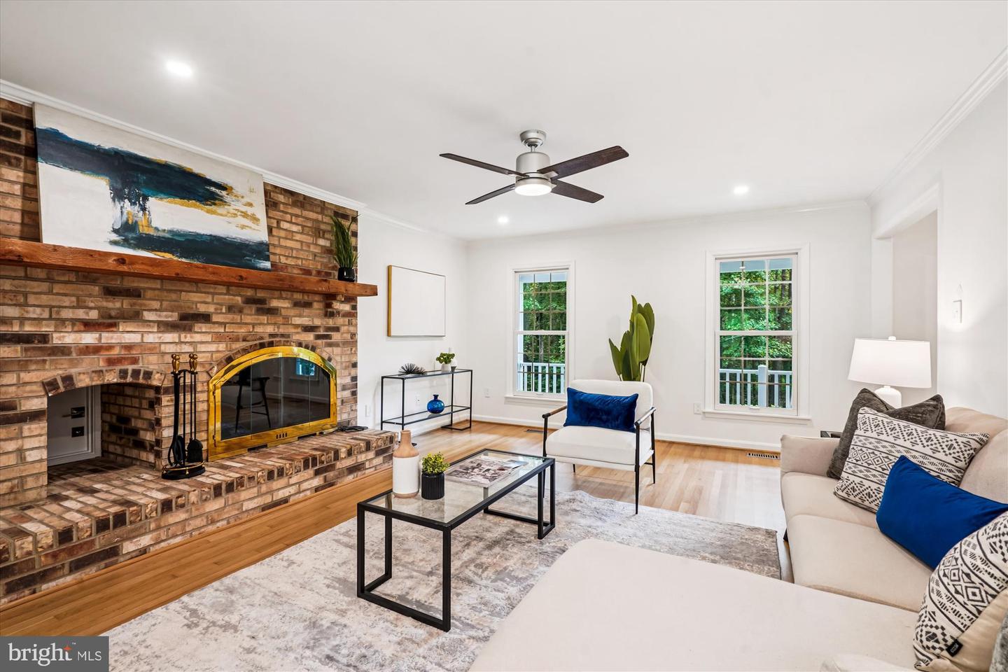 11952 HAWKSBEARD CT, OAKTON, Virginia 22124, 4 Bedrooms Bedrooms, ,2 BathroomsBathrooms,Residential,For sale,11952 HAWKSBEARD CT,VAFX2269138 MLS # VAFX2269138