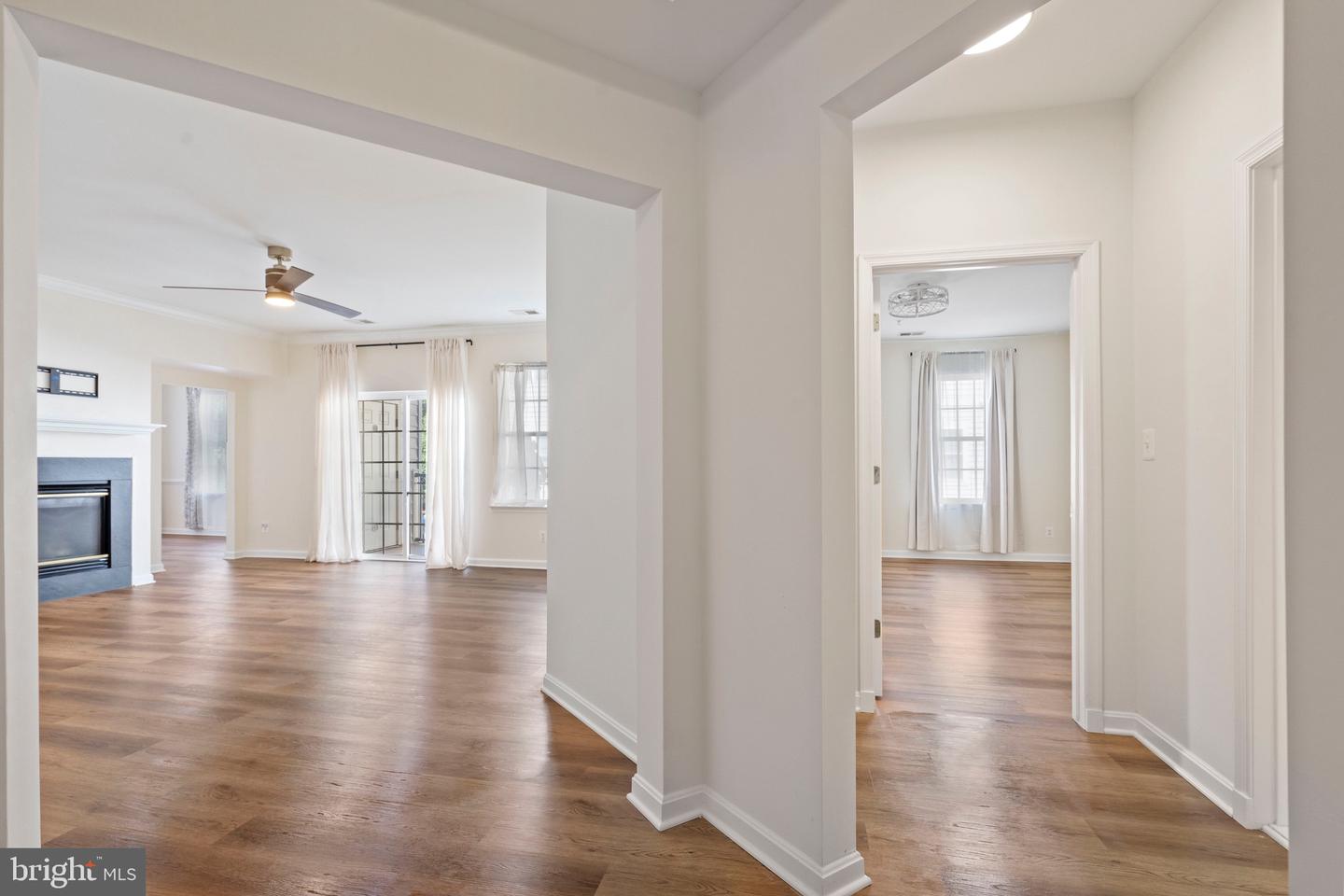 20745 ROYAL PALACE SQ #210, STERLING, Virginia 20165, 3 Bedrooms Bedrooms, ,2 BathroomsBathrooms,Residential,For sale,20745 ROYAL PALACE SQ #210,VALO2107332 MLS # VALO2107332