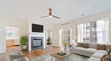 20745 ROYAL PALACE SQ #210, STERLING, Virginia 20165, 3 Bedrooms Bedrooms, ,2 BathroomsBathrooms,Residential,For sale,20745 ROYAL PALACE SQ #210,VALO2107332 MLS # VALO2107332