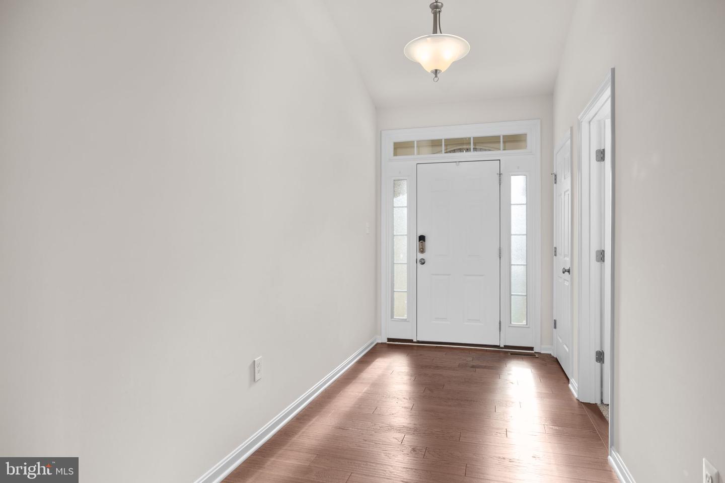 126 HOPE FOREST CT, STAFFORD, Virginia 22554, 5 Bedrooms Bedrooms, 8 Rooms Rooms,3 BathroomsBathrooms,Residential,For sale,126 HOPE FOREST CT,VAST2042834 MLS # VAST2042834