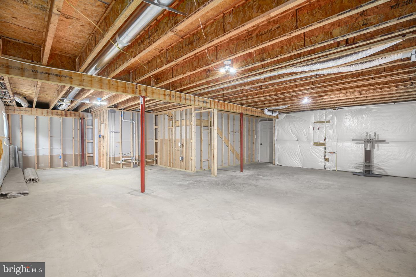 126 HOPE FOREST CT, STAFFORD, Virginia 22554, 5 Bedrooms Bedrooms, 8 Rooms Rooms,3 BathroomsBathrooms,Residential,For sale,126 HOPE FOREST CT,VAST2042834 MLS # VAST2042834