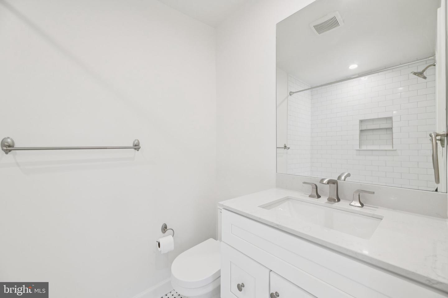 8444 WOODLAWN ST, ALEXANDRIA, Virginia 22309, 4 Bedrooms Bedrooms, ,3 BathroomsBathrooms,Residential,For sale,8444 WOODLAWN ST,VAFX2268646 MLS # VAFX2268646