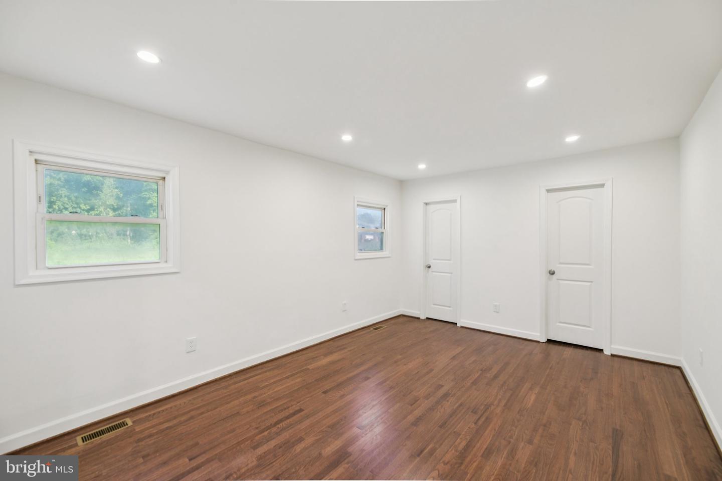 8444 WOODLAWN ST, ALEXANDRIA, Virginia 22309, 4 Bedrooms Bedrooms, ,3 BathroomsBathrooms,Residential,For sale,8444 WOODLAWN ST,VAFX2268646 MLS # VAFX2268646