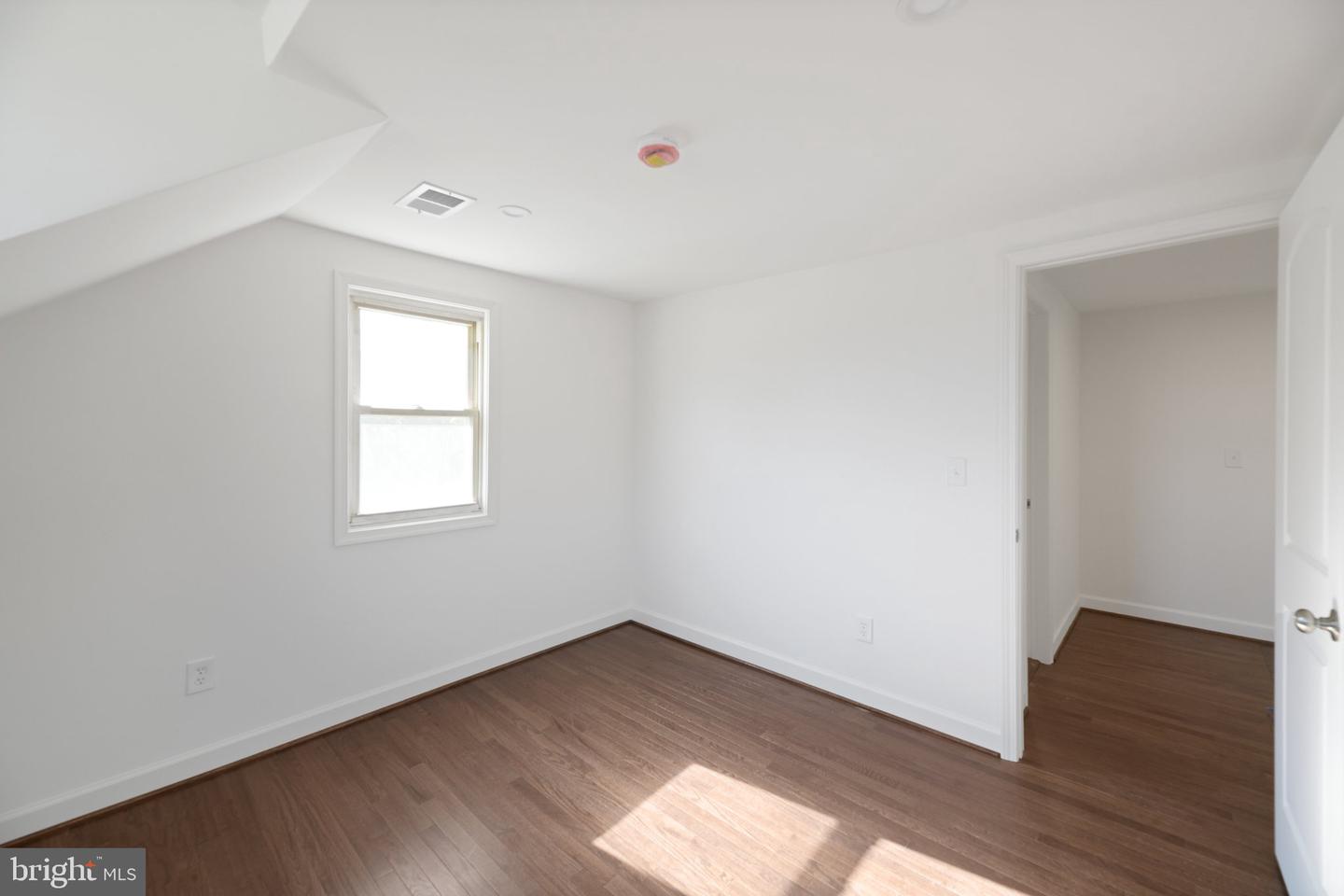 8444 WOODLAWN ST, ALEXANDRIA, Virginia 22309, 4 Bedrooms Bedrooms, ,3 BathroomsBathrooms,Residential,For sale,8444 WOODLAWN ST,VAFX2268646 MLS # VAFX2268646