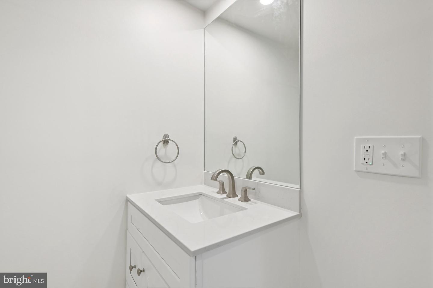 8444 WOODLAWN ST, ALEXANDRIA, Virginia 22309, 4 Bedrooms Bedrooms, ,3 BathroomsBathrooms,Residential,For sale,8444 WOODLAWN ST,VAFX2268646 MLS # VAFX2268646