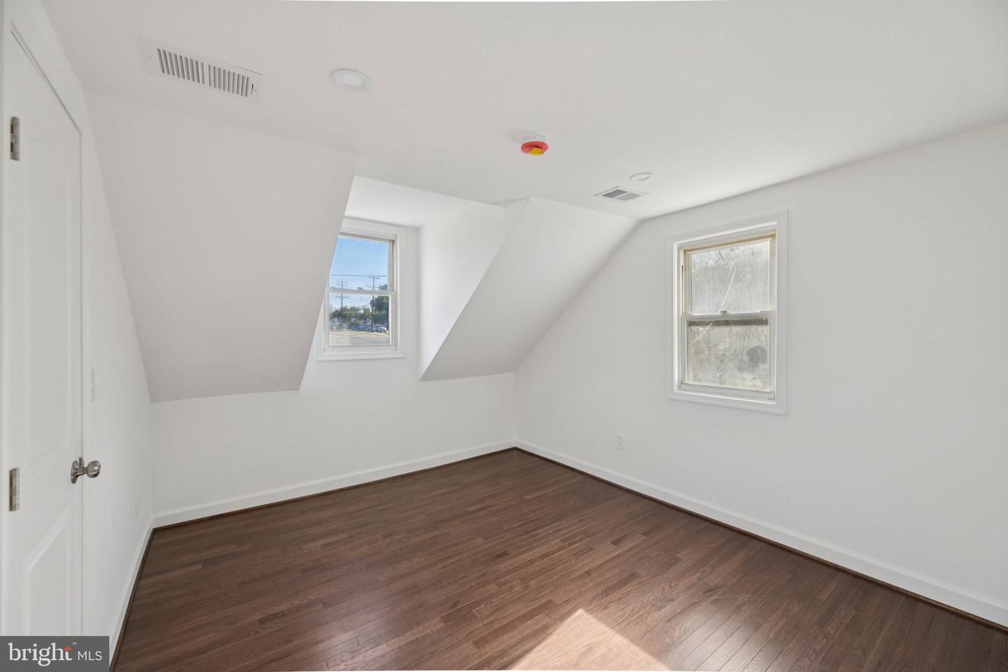 8444 WOODLAWN ST, ALEXANDRIA, Virginia 22309, 4 Bedrooms Bedrooms, ,3 BathroomsBathrooms,Residential,For sale,8444 WOODLAWN ST,VAFX2268646 MLS # VAFX2268646