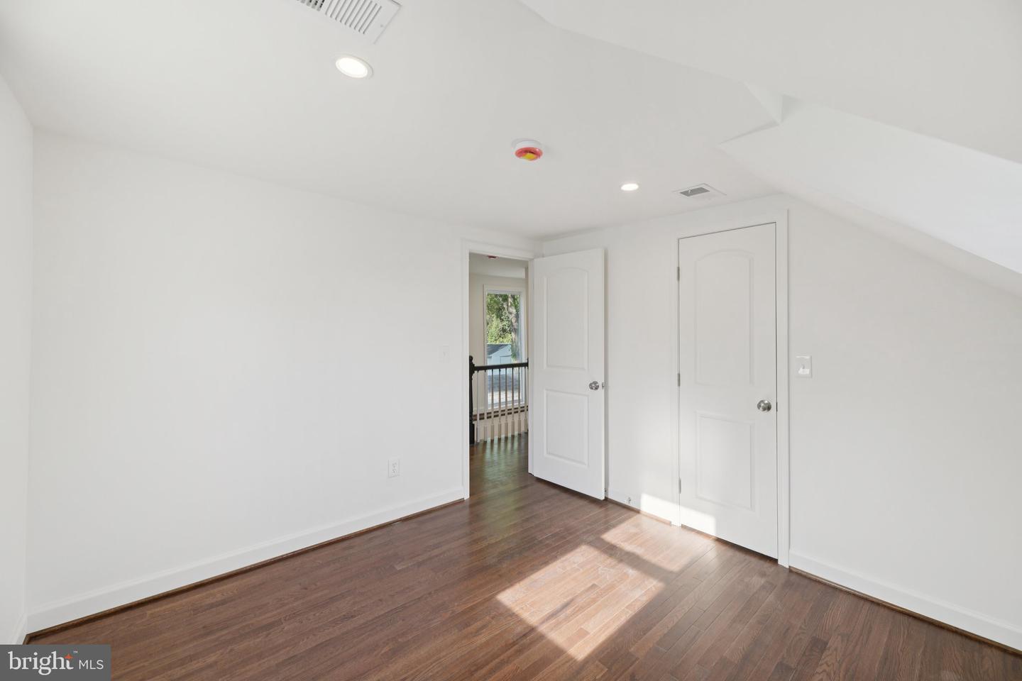 8444 WOODLAWN ST, ALEXANDRIA, Virginia 22309, 4 Bedrooms Bedrooms, ,3 BathroomsBathrooms,Residential,For sale,8444 WOODLAWN ST,VAFX2268646 MLS # VAFX2268646