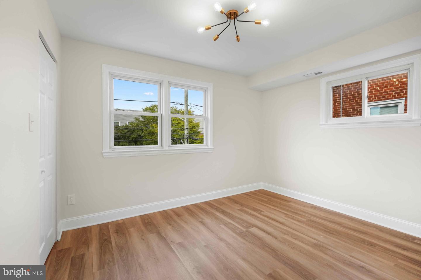 4649 H ST SE, WASHINGTON, District Of Columbia 20019, 3 Bedrooms Bedrooms, 9 Rooms Rooms,2 BathroomsBathrooms,Residential,For sale,4649 H ST SE,DCDC2223646 MLS # DCDC2223646