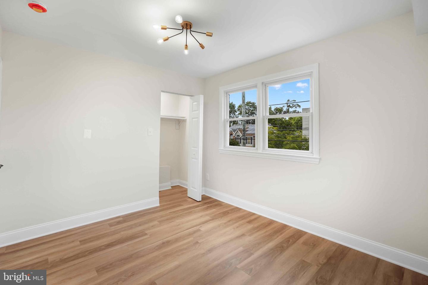 4649 H ST SE, WASHINGTON, District Of Columbia 20019, 3 Bedrooms Bedrooms, 9 Rooms Rooms,2 BathroomsBathrooms,Residential,For sale,4649 H ST SE,DCDC2223646 MLS # DCDC2223646