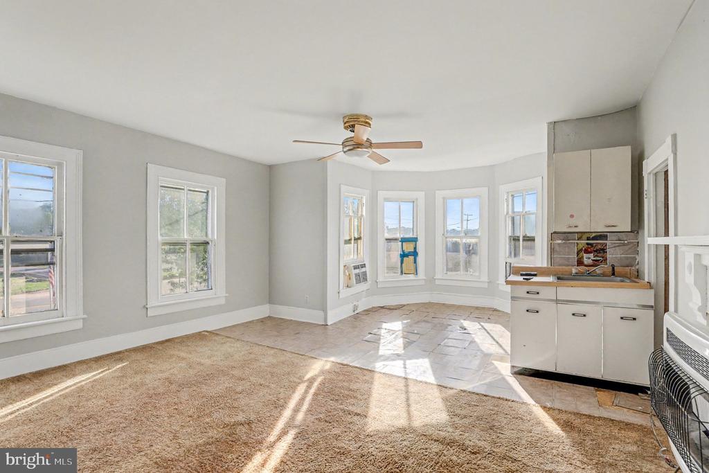8916 COURTHOUSE RD, SPOTSYLVANIA, Virginia, ,Residential,8916 COURTHOUSE RD,VASP2036730 MLS # VASP2036730
